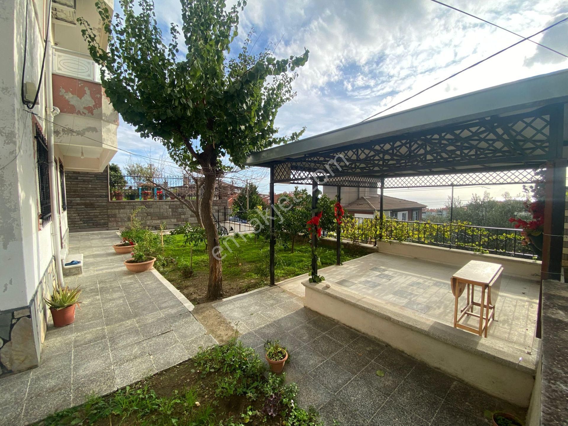 Cb King Den Altınolukda Deniz Manzaralı Komple Satılık 3 Katlı Bina - Görsel 6