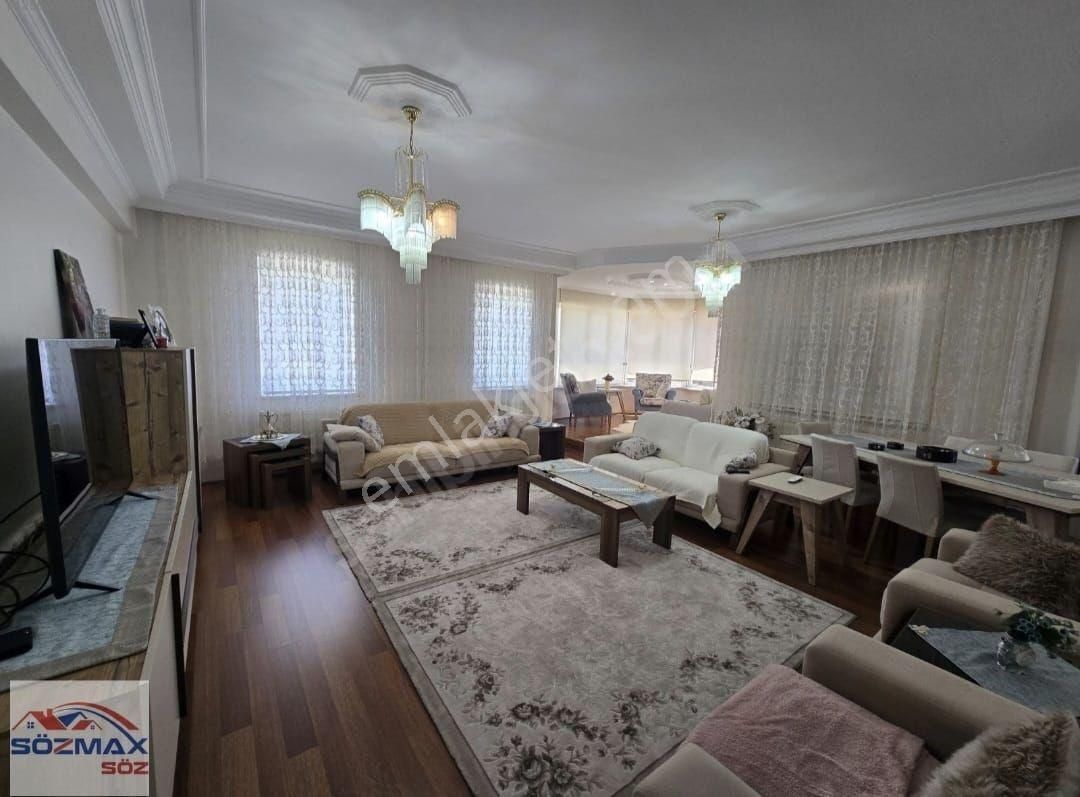 Alpaslanda Satlık 4+1 Ultra Geniş Daire - Görsel 2