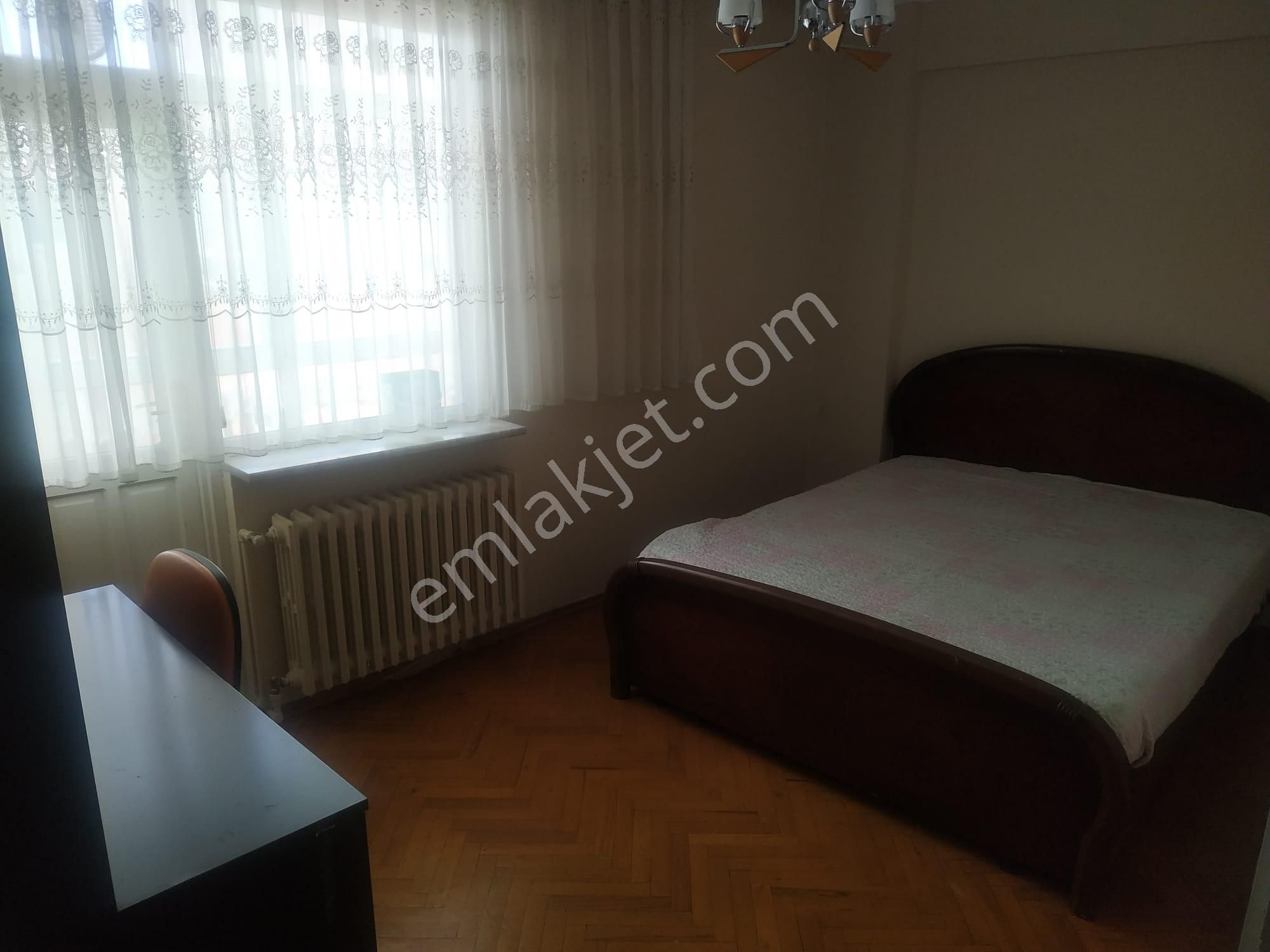 Balıkesir Çarşı Merkezde Eşyalı Satılık 2+1 Daire - Görsel 6