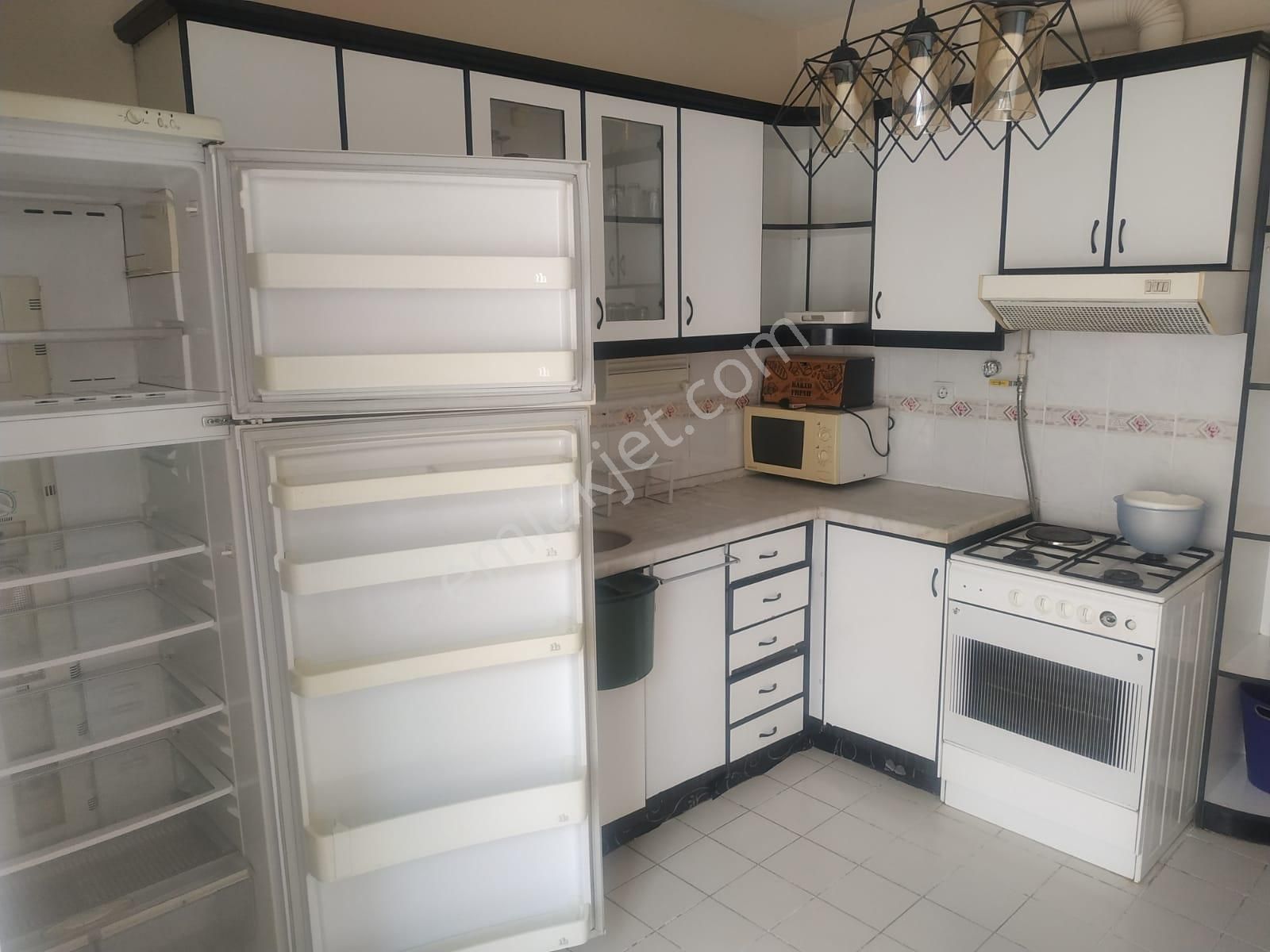 Balıkesir Çarşı Merkezde Eşyalı Satılık 2+1 Daire - Görsel 10