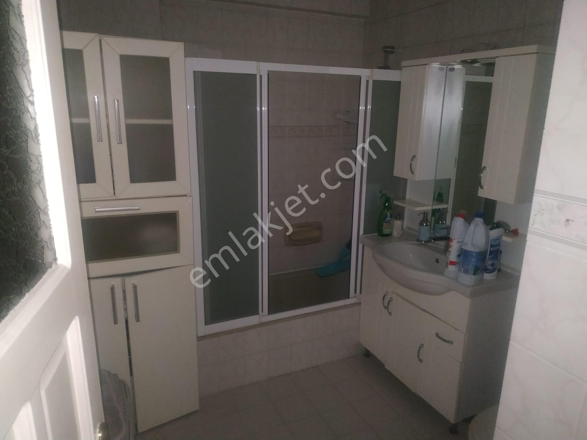 Balıkesir Çarşı Merkezde Eşyalı Satılık 2+1 Daire - Görsel 13