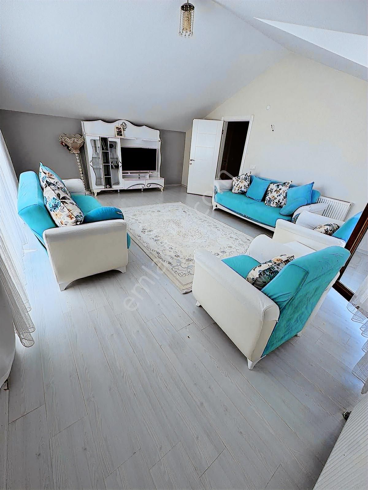 Pendik Çamlık Kutlu Konakları 9+2 Bahçeli Satılık Villa - Görsel 13