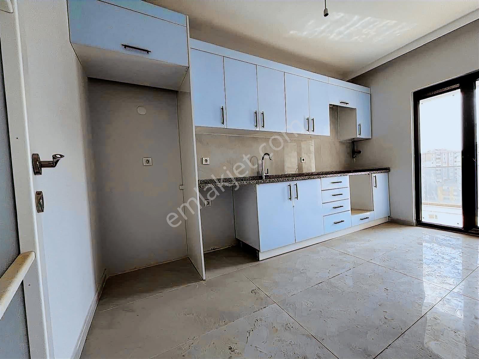 Tuzla Aydınlı Aydınlı Mah. Merkezi Konumda Satılık 3+1 Daire - Görsel 15