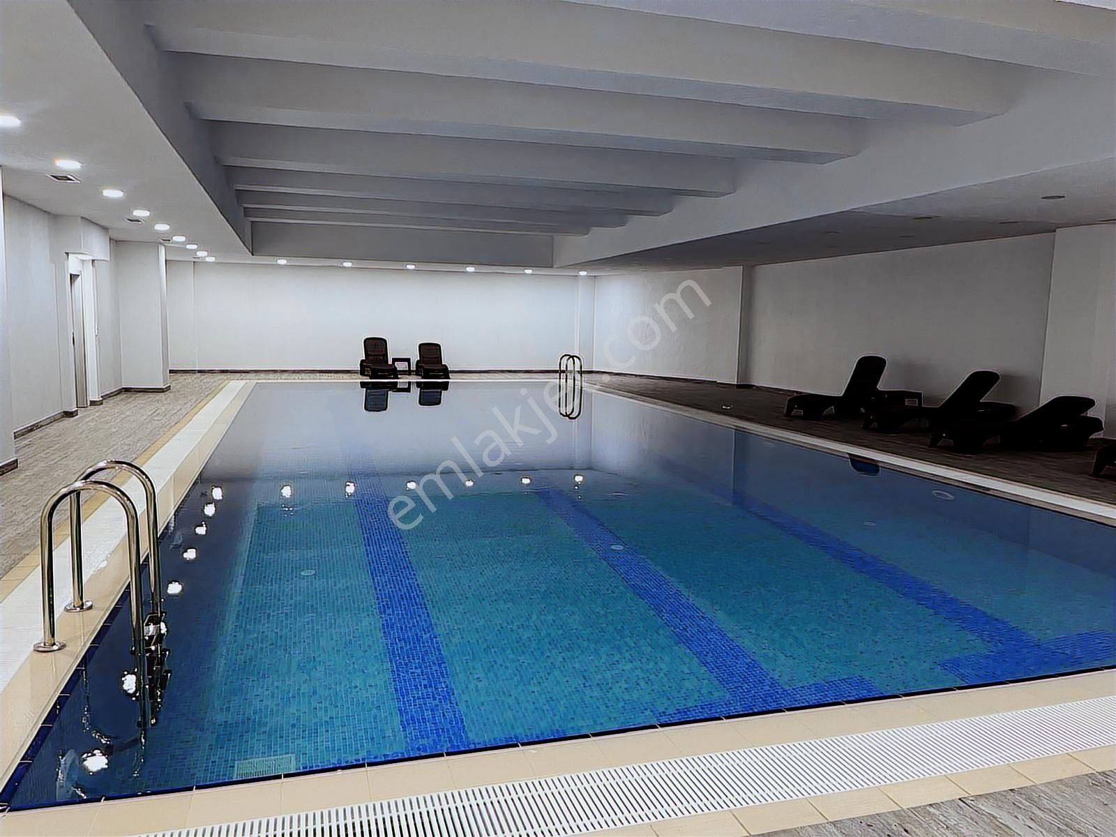 Kartal Royal Garden Yakacık'ta Deniz Manzaralı Satılık 2+1 - Görsel 31