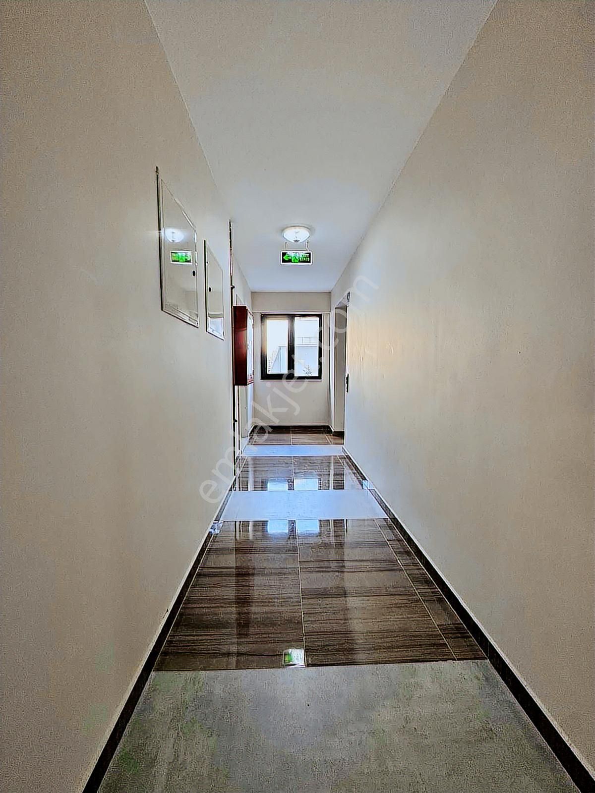 Kartal Ada Vista Sitesinde 2+1 Kapalı Otopaklı Satılık Daire - Görsel 13