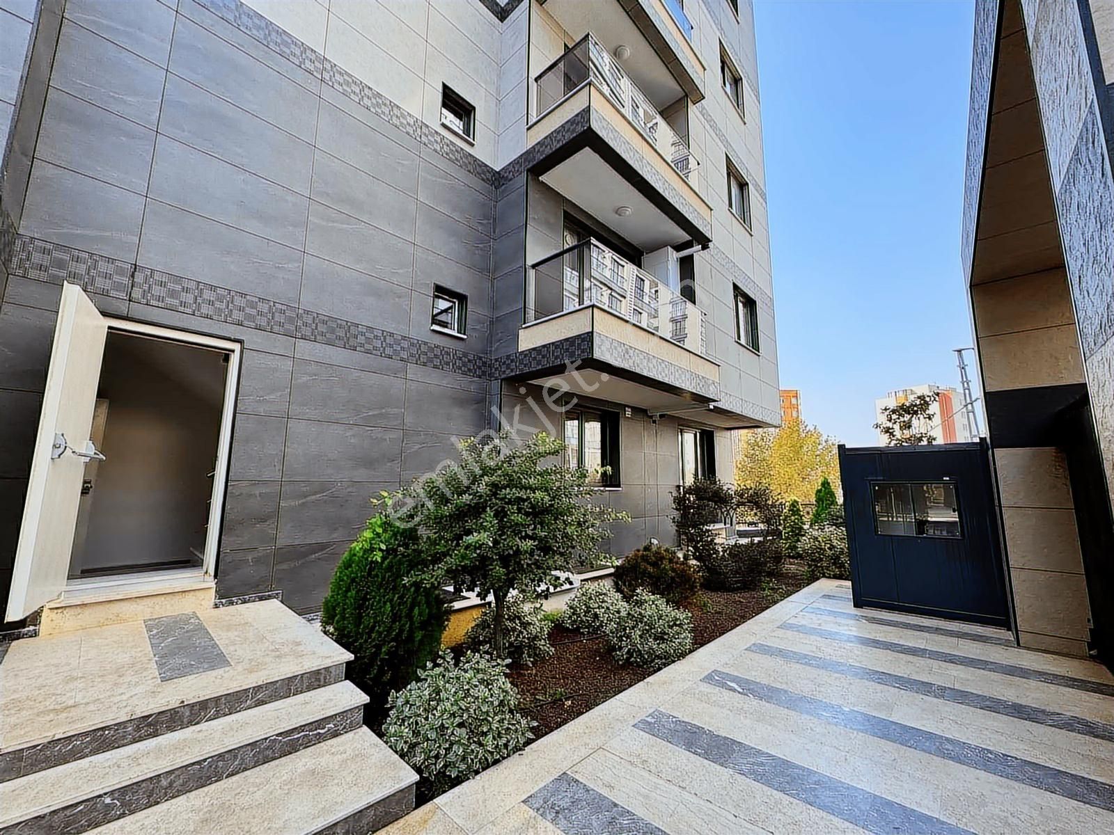 Kartal Ada Vista Sitesinde 2+1 Kapalı Otopaklı Satılık Daire - Görsel 12