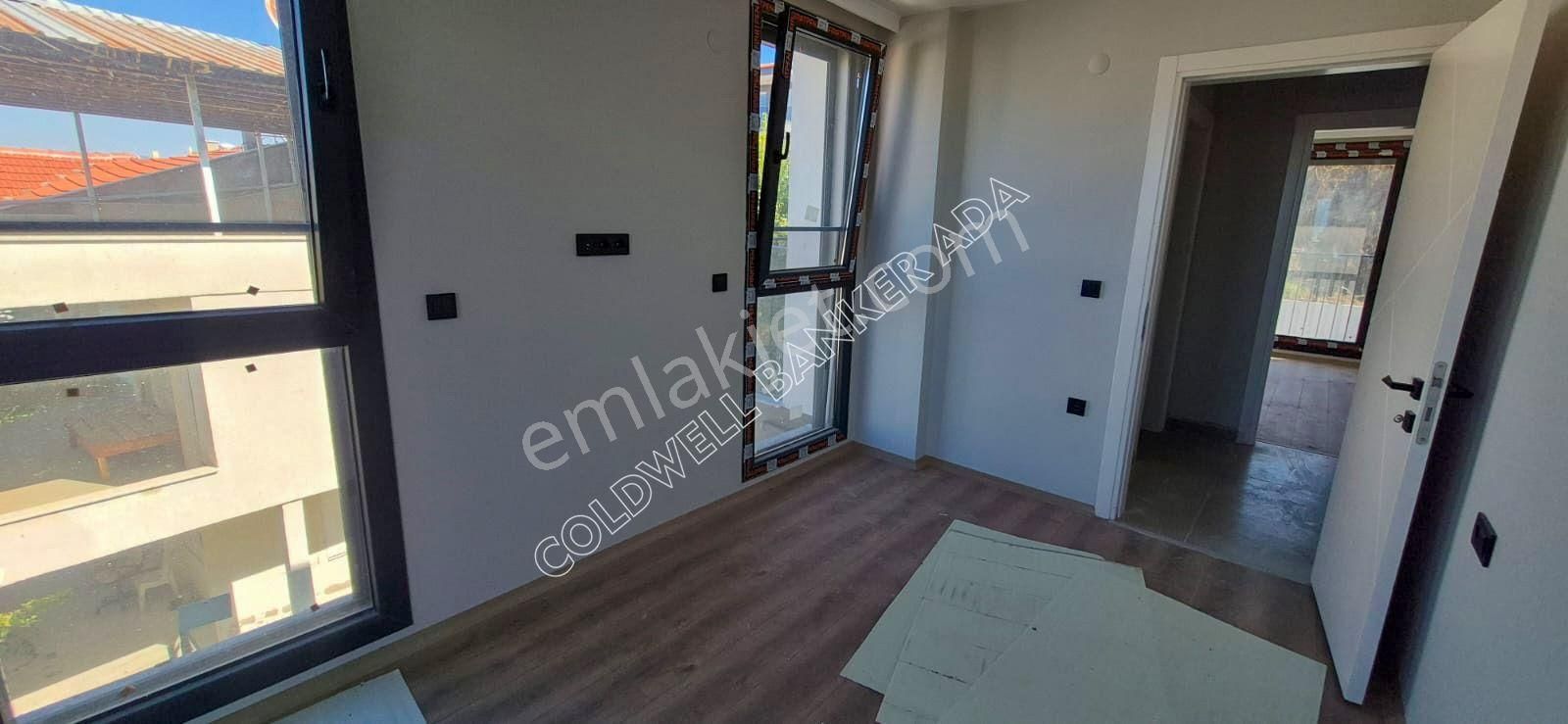 Kuşadası Soğucak Ta Satılık Sıfır 4+1 Özel Havuzlu Triplex Villa - Görsel 15