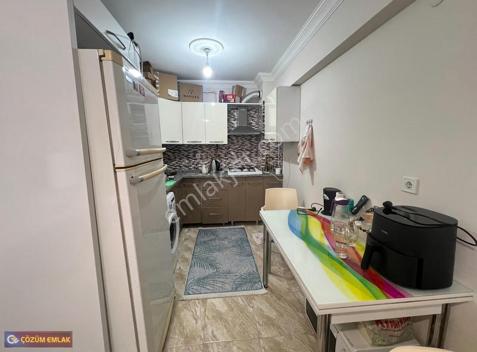Çözüm Emlak'tan 2+1 Eşyalı Karanlıksız Ara Kat Satılık Daire - Görsel 17
