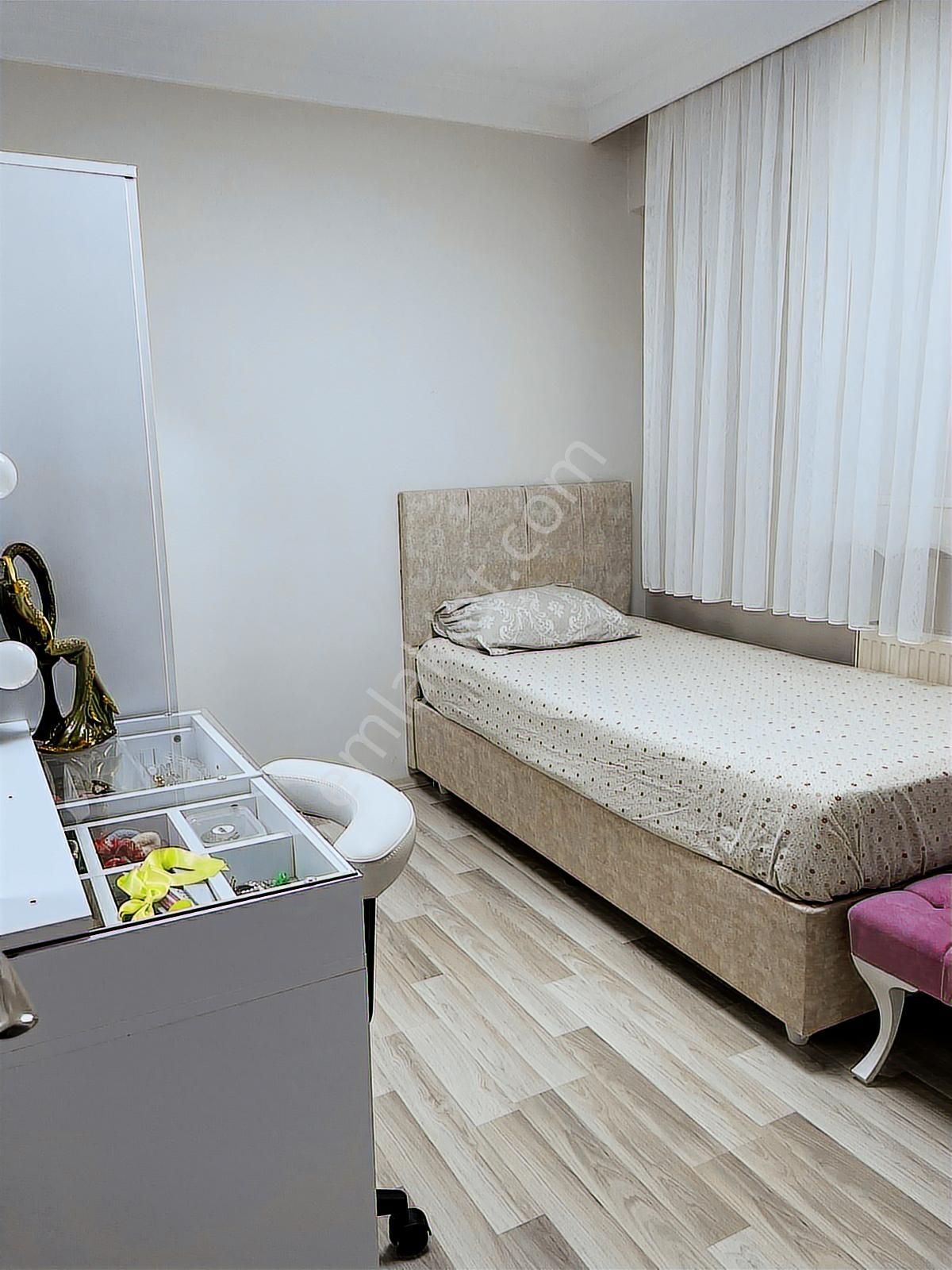 Karlıktepe'de Satılık Geniş 3+1 Daire - Görsel 14