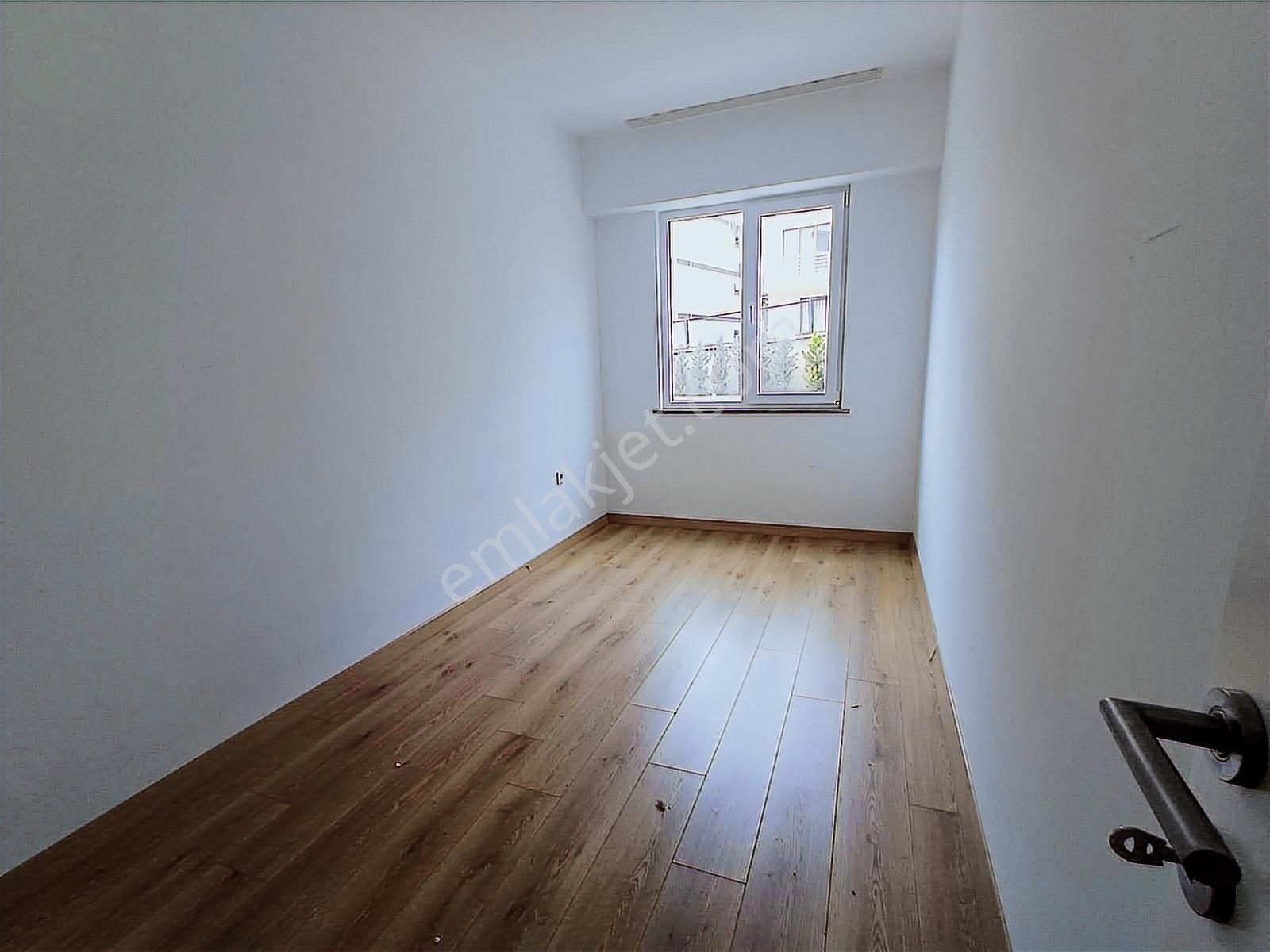 Kartal Yakacık Doğa Kolejine Komşu 2+1 Satılık Boş Daire - Görsel 7