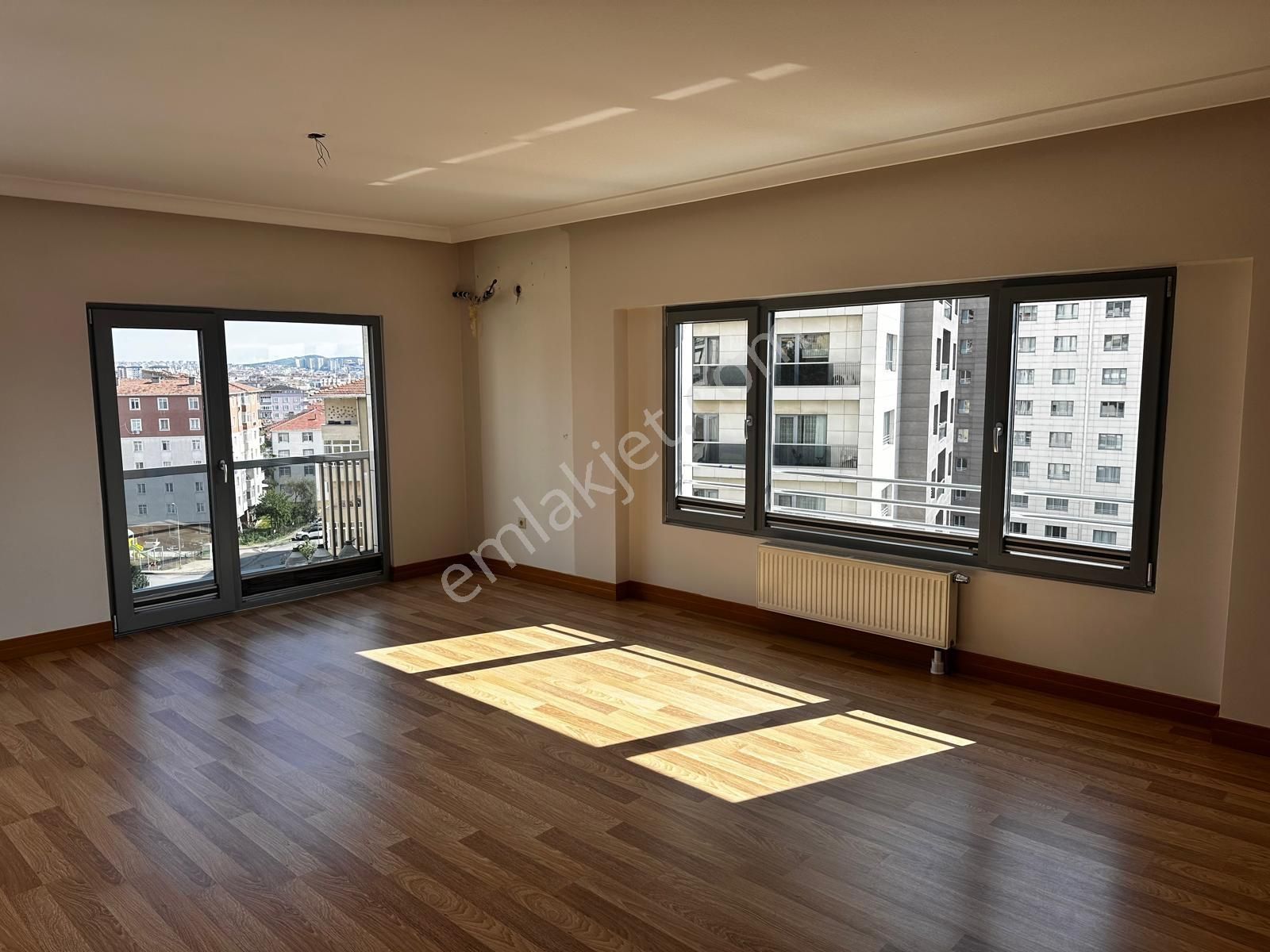 Pendik Elite Side Sitesinde Deniz Manzaralı 3+1 Kiralık Daire - Görsel 9