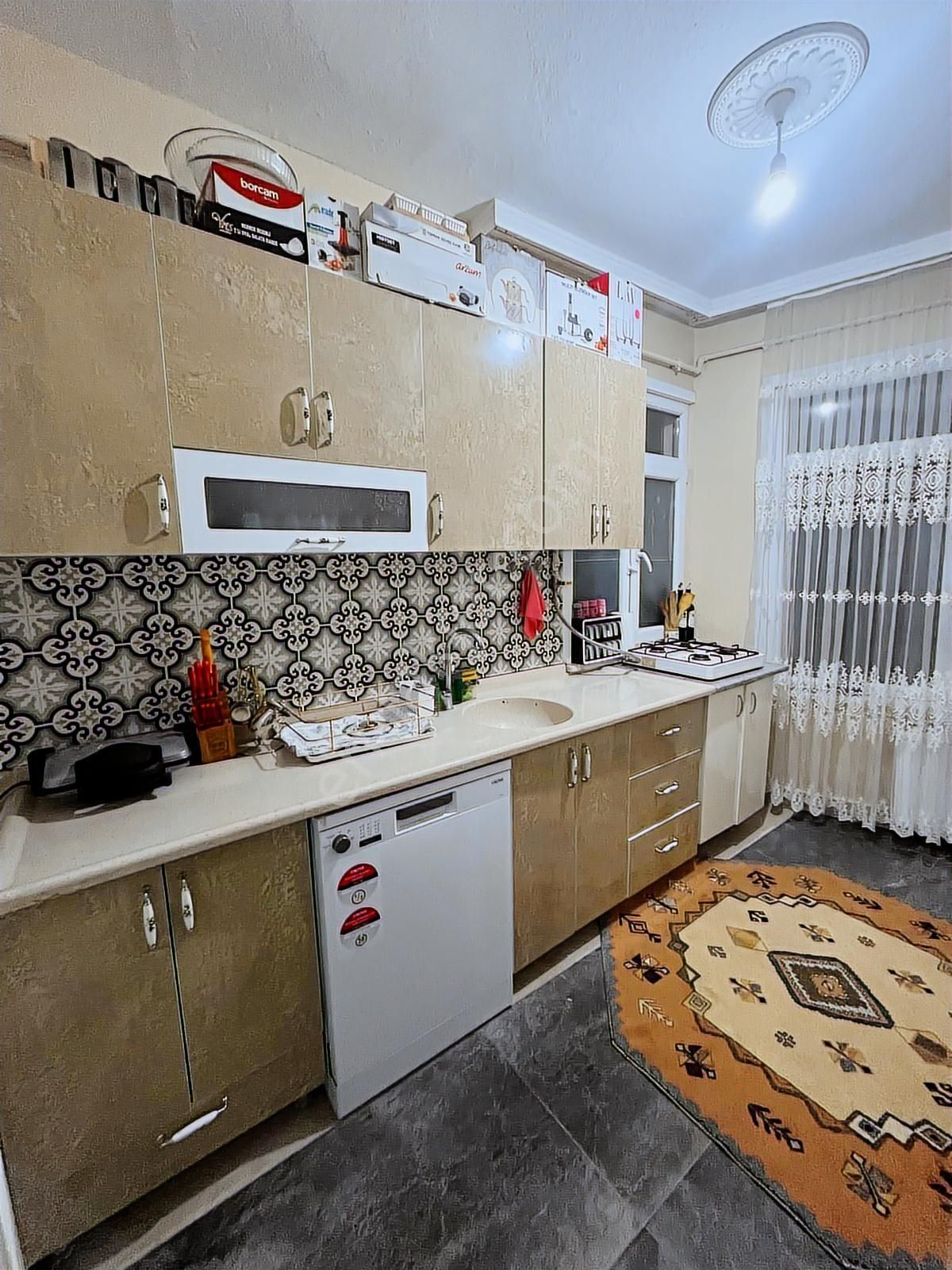 Yakacık Yeni Mahallede Satılık 2+1 Daire - Görsel 19