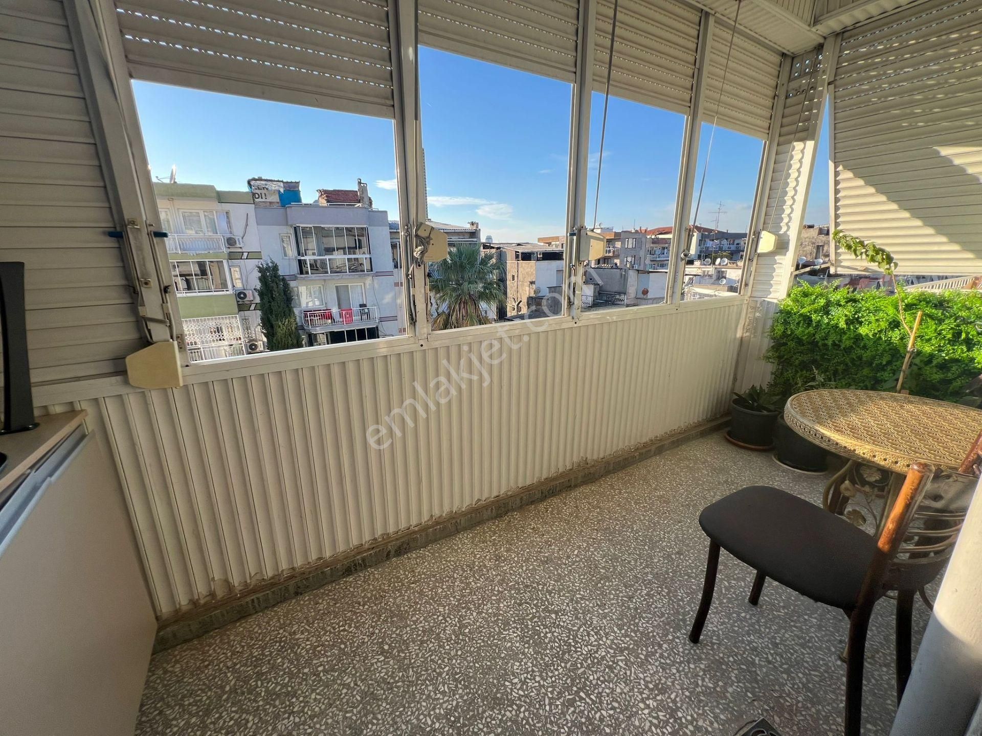 Acil Konak Zeytinlik Mahde 2+1 85m2 D.gazlı Ayrı Mutfak Bakımlı Daire - Görsel 23