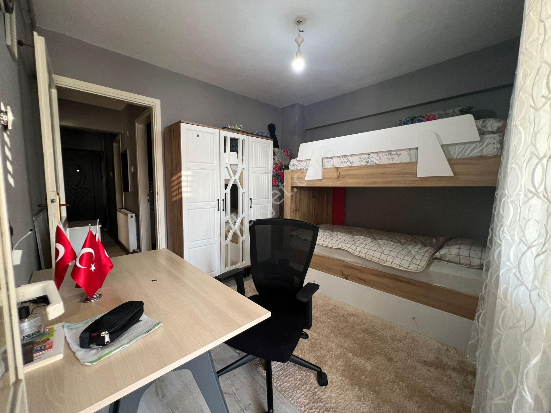 Acil Konak Zeytinlik Mahde 2+1 85m2 D.gazlı Ayrı Mutfak Bakımlı Daire - Görsel 8