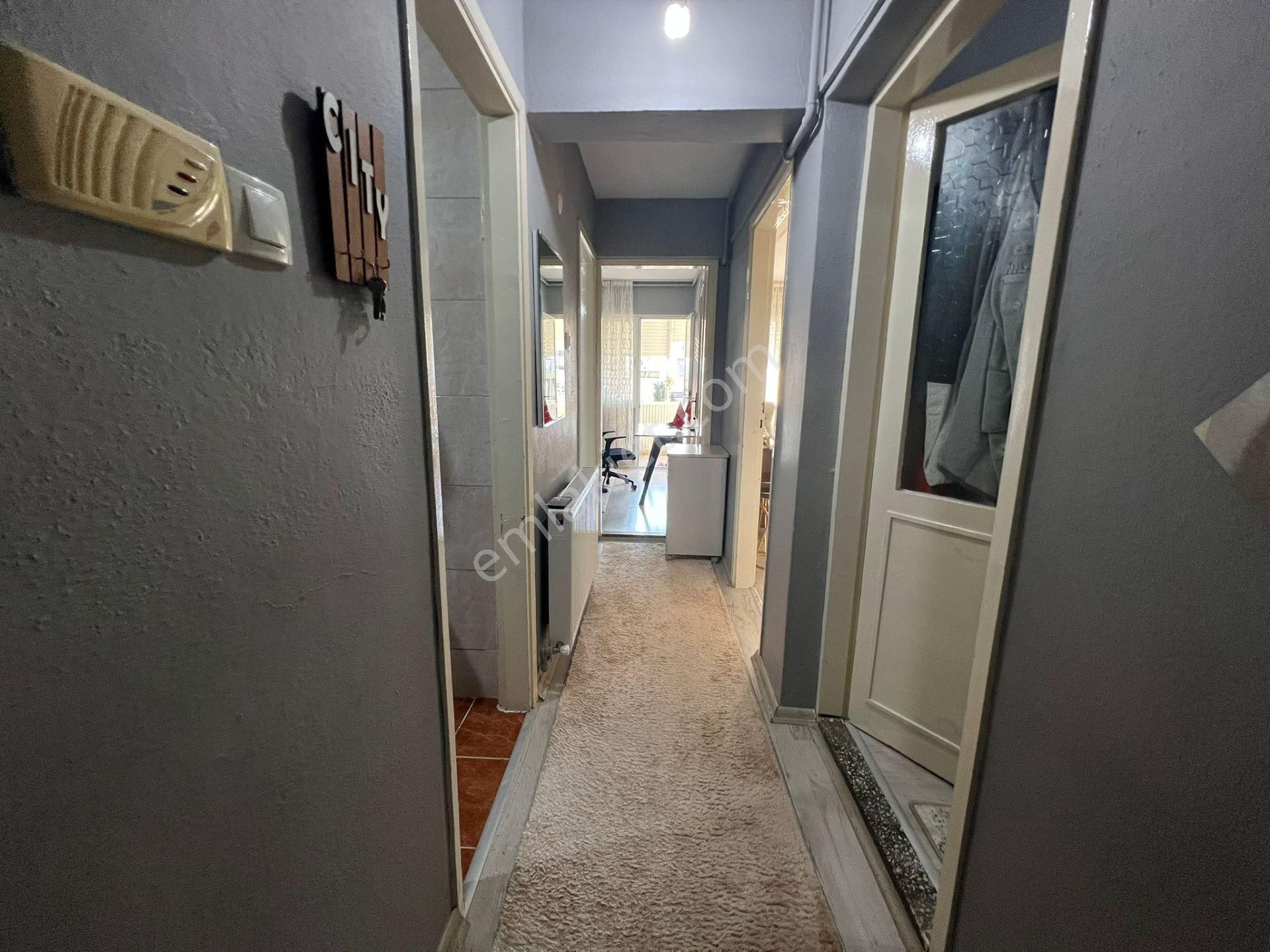 Acil Konak Zeytinlik Mahde 2+1 85m2 D.gazlı Ayrı Mutfak Bakımlı Daire - Görsel 17