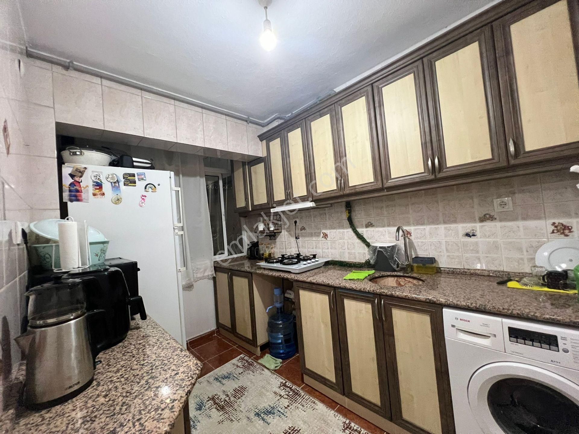 Acil Konak Zeytinlik Mahde 2+1 85m2 D.gazlı Ayrı Mutfak Bakımlı Daire - Görsel 14