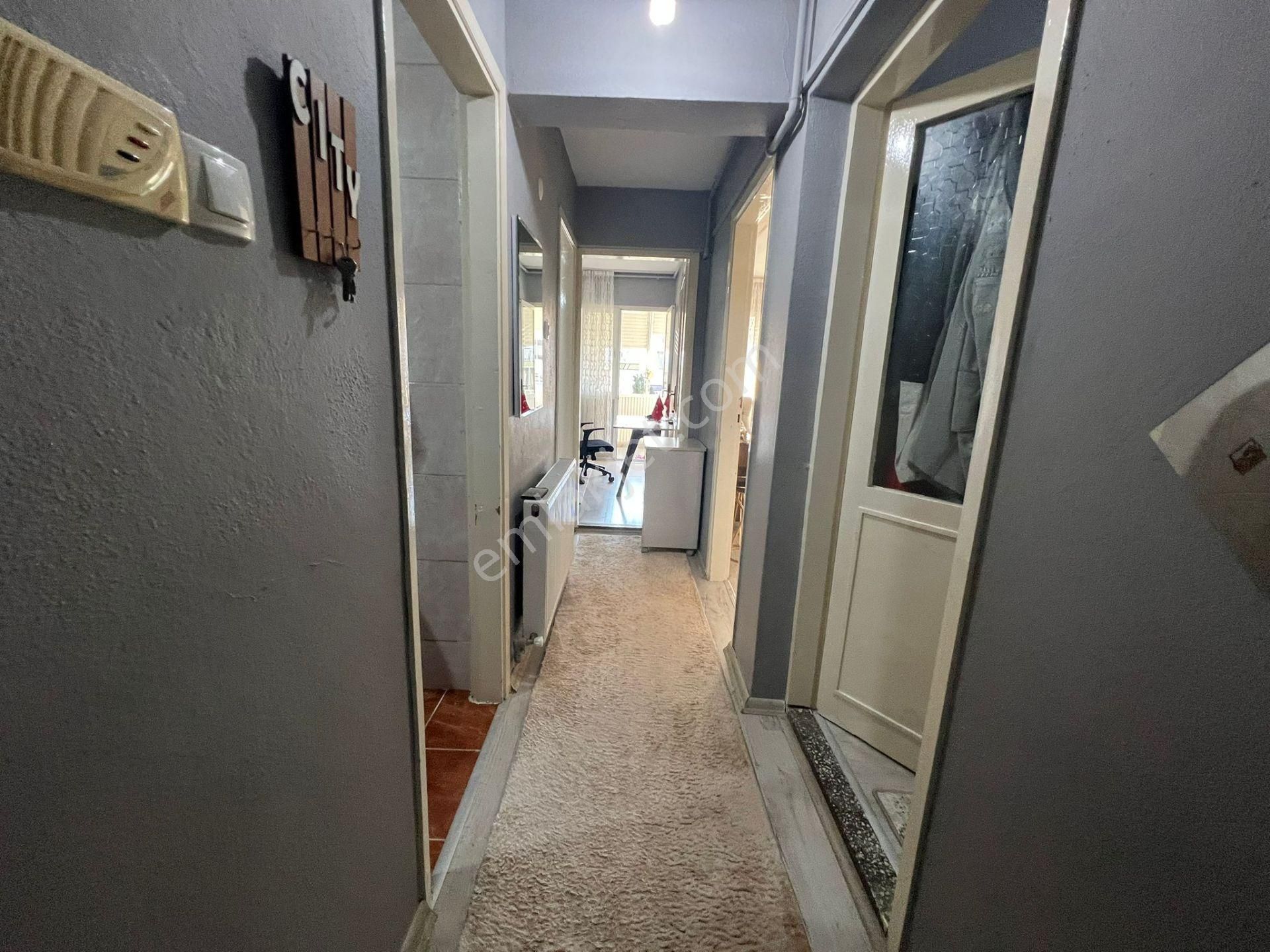 Acil Konak Zeytinlik Mahde 2+1 85m2 D.gazlı Ayrı Mutfak Bakımlı Daire - Görsel 18