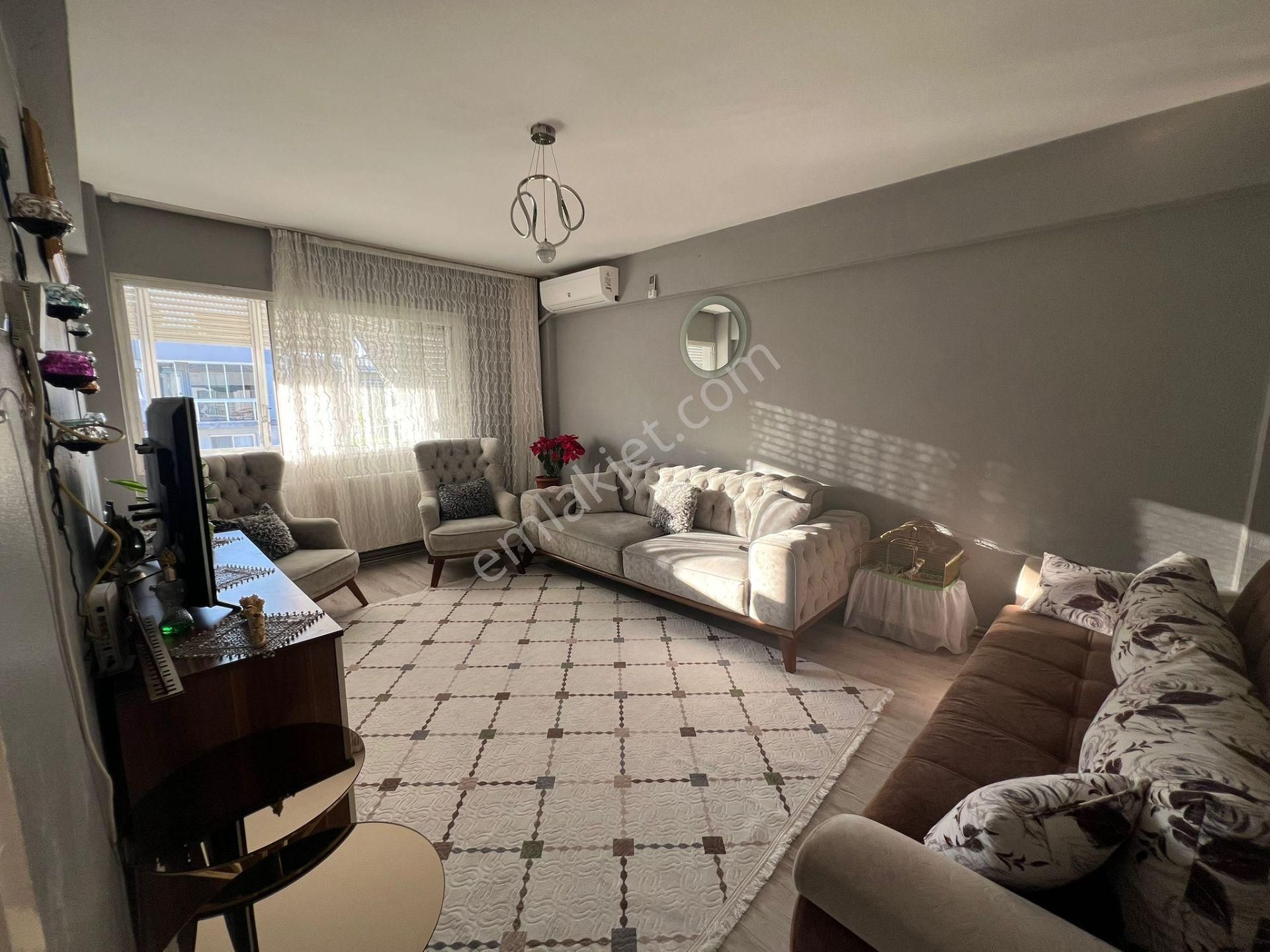 Acil Konak Zeytinlik Mahde 2+1 85m2 D.gazlı Ayrı Mutfak Bakımlı Daire