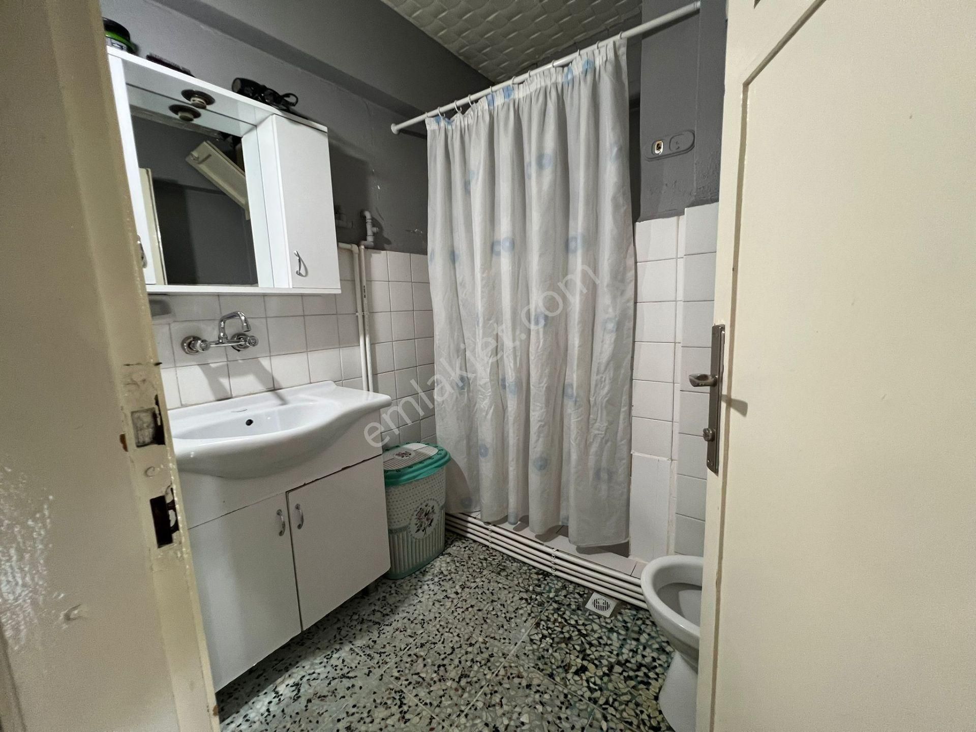 Acil Konak Zeytinlik Mahde 2+1 85m2 D.gazlı Ayrı Mutfak Bakımlı Daire - Görsel 20