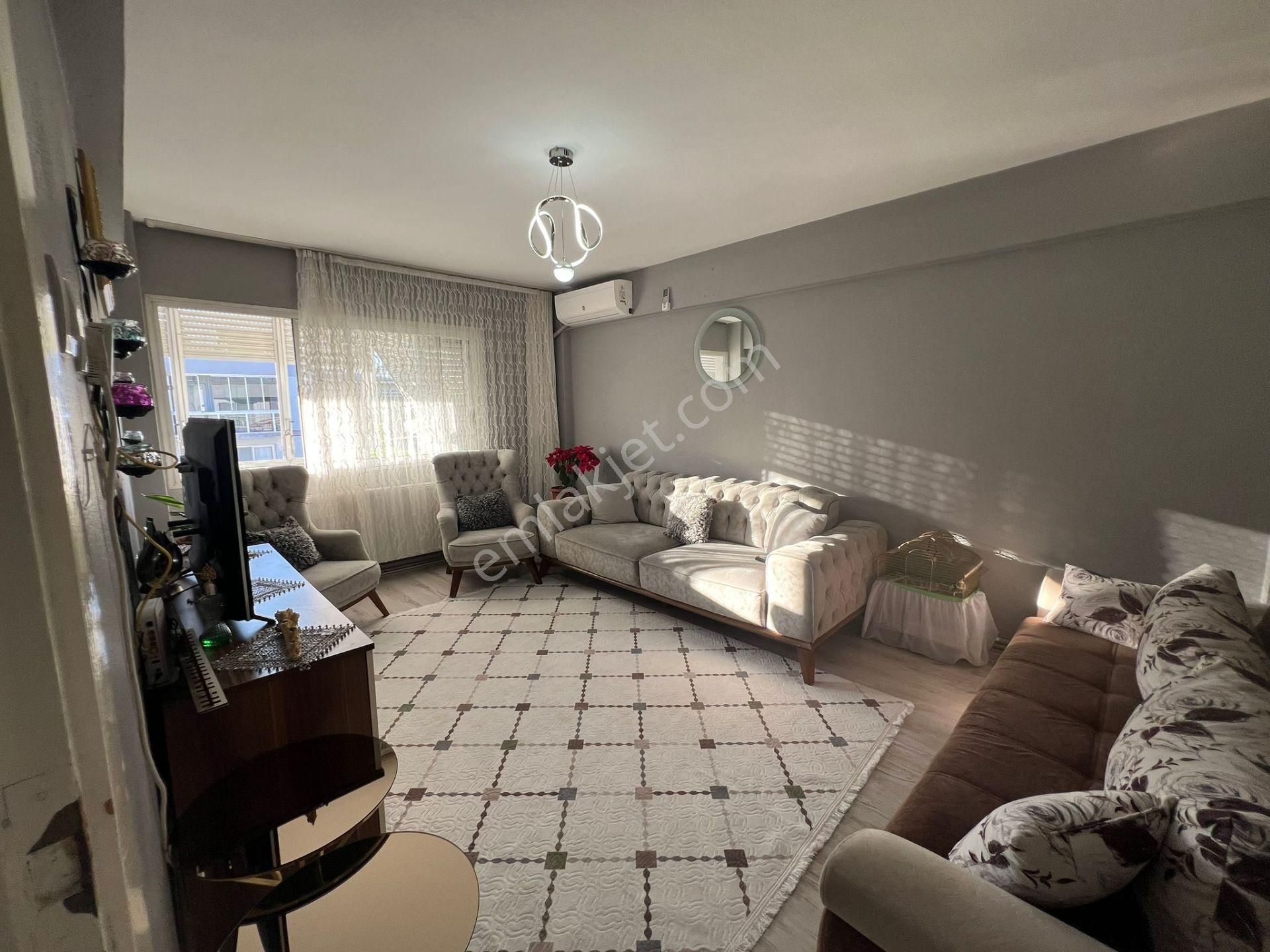 Acil Konak Zeytinlik Mahde 2+1 85m2 D.gazlı Ayrı Mutfak Bakımlı Daire - Görsel 5