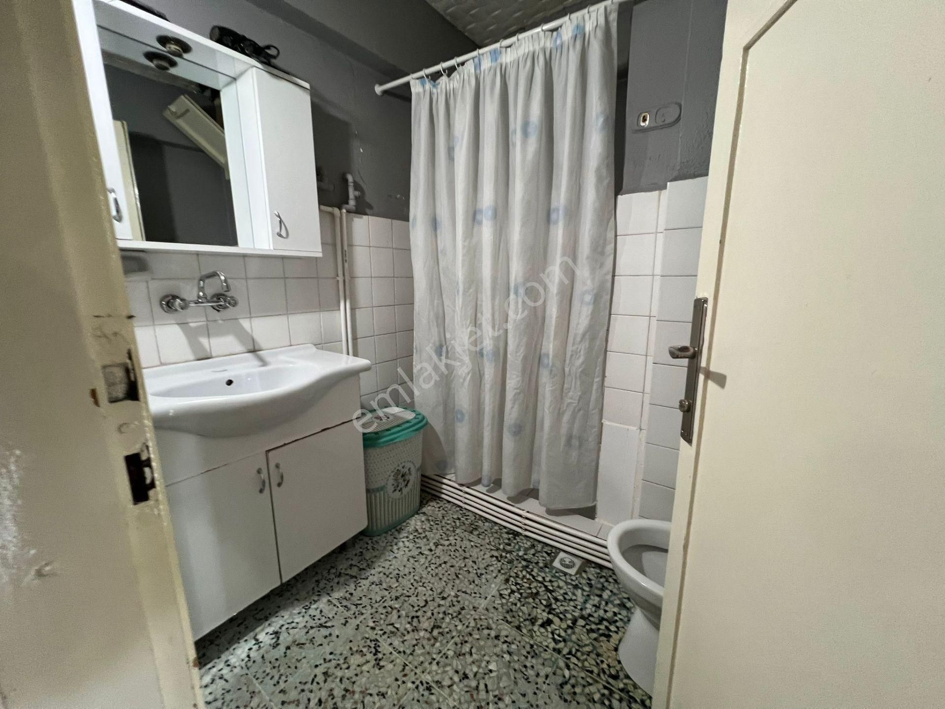 Acil Konak Zeytinlik Mahde 2+1 85m2 D.gazlı Ayrı Mutfak Bakımlı Daire - Görsel 22