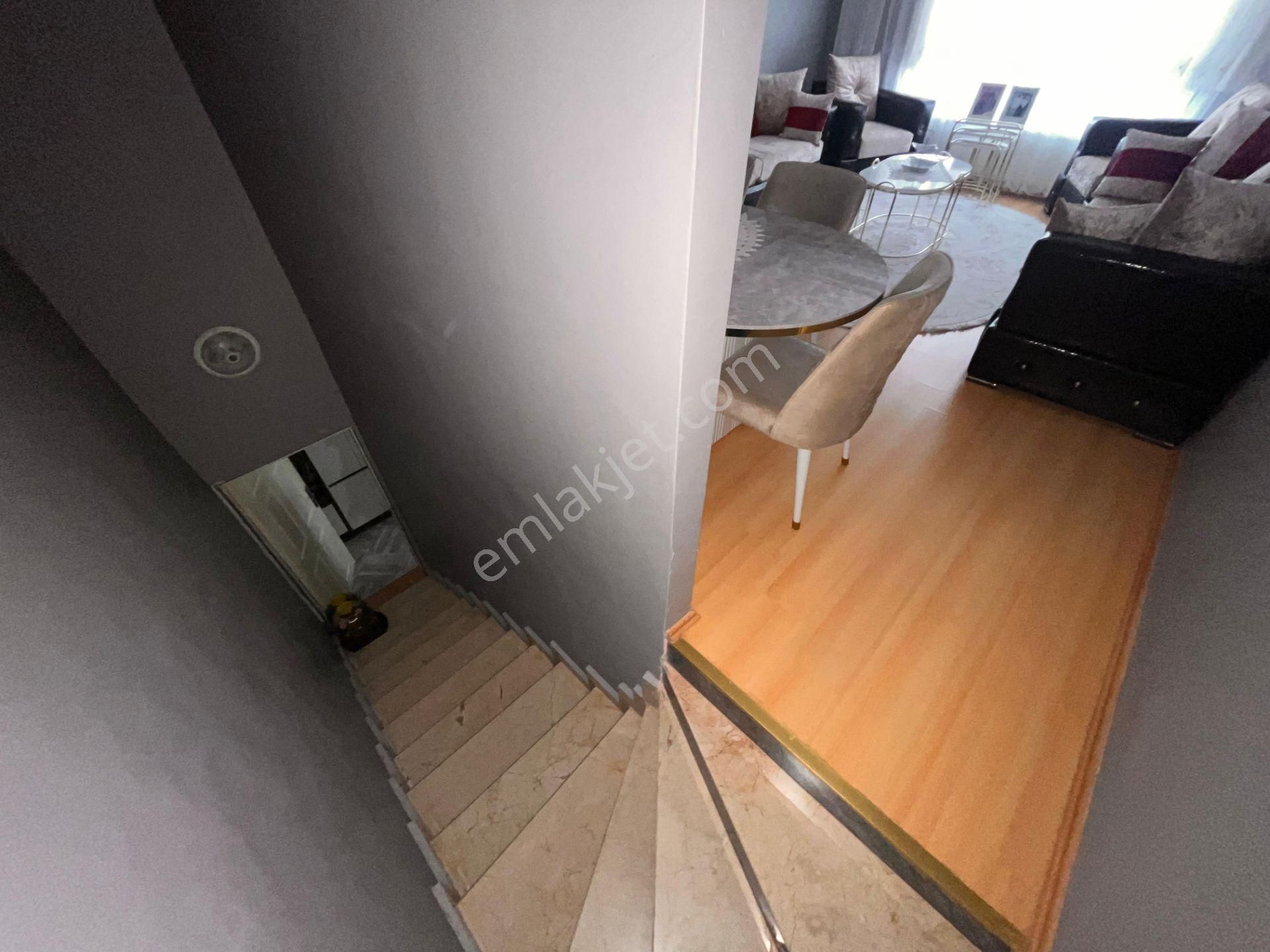 Ankara Kazanç'tan Full Yapılı Manzaralı Önü Açık Çok Geniş 4+2 Kapalı Satılık Teras Daire - Görsel 23