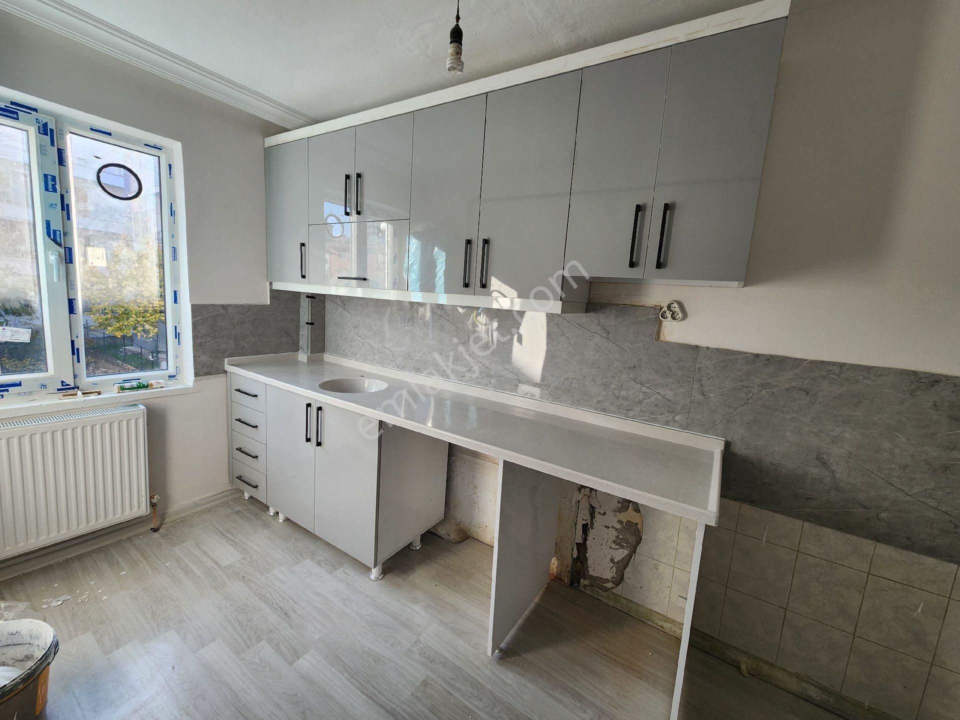 Burak Emlak'dan Kiralık Daire Kurtuluş Tevekküller Sk. 3+1 - Görsel 16