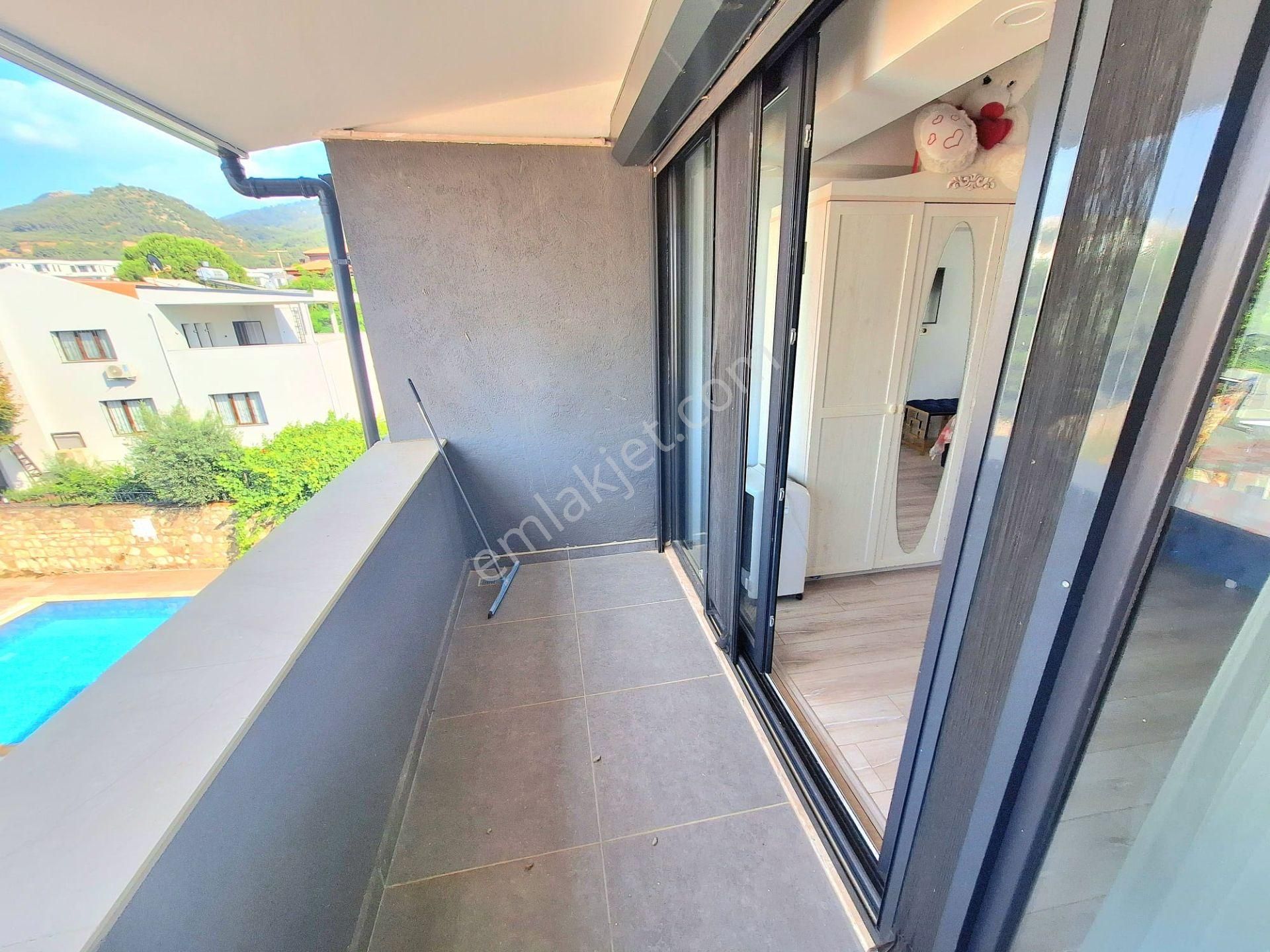 Denize Yakın, Doğa Manzaralı 3+1 Masrafsız Villa! - Görsel 32