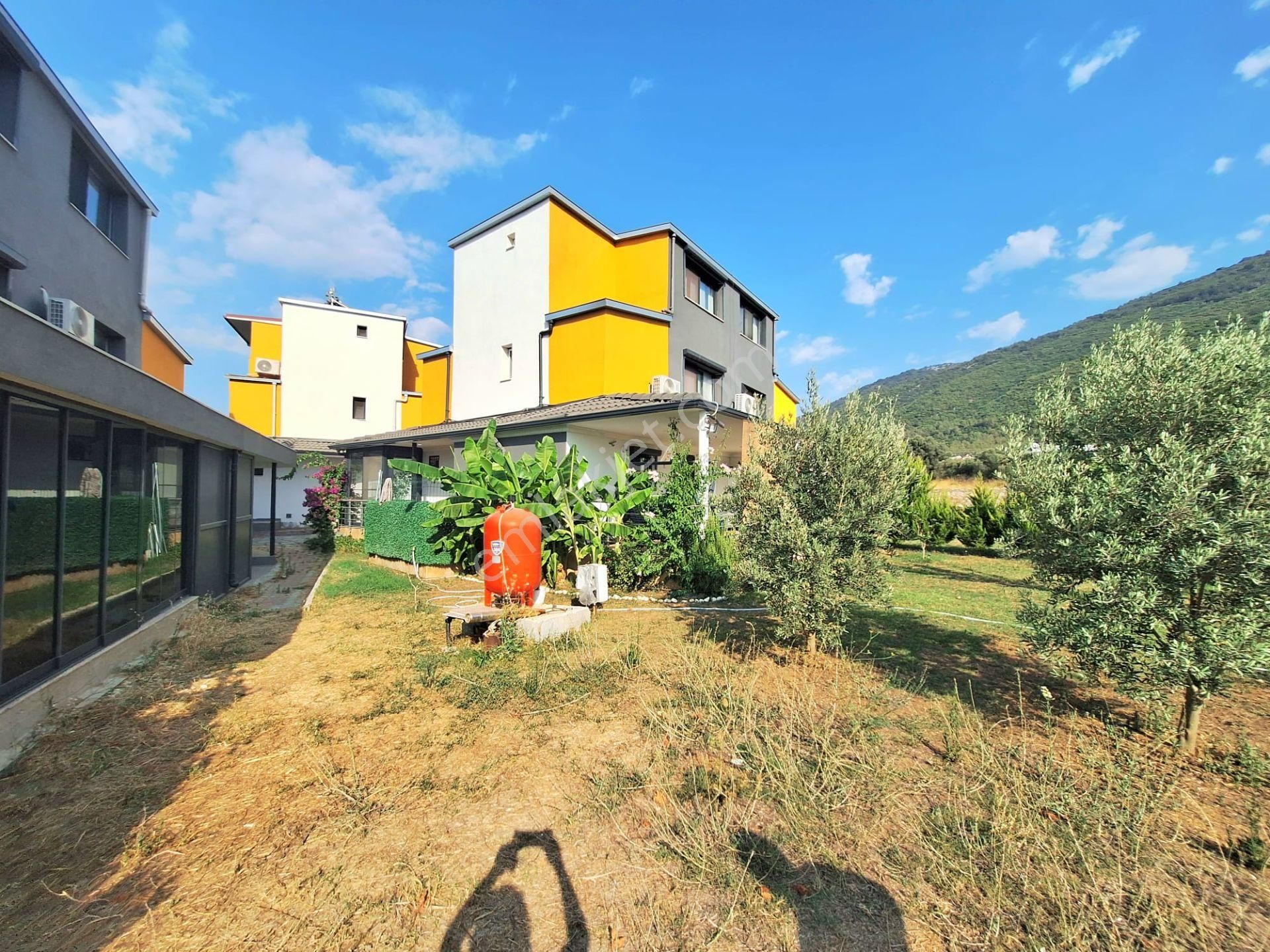 Denize Yakın, Doğa Manzaralı 3+1 Masrafsız Villa! - Görsel 4