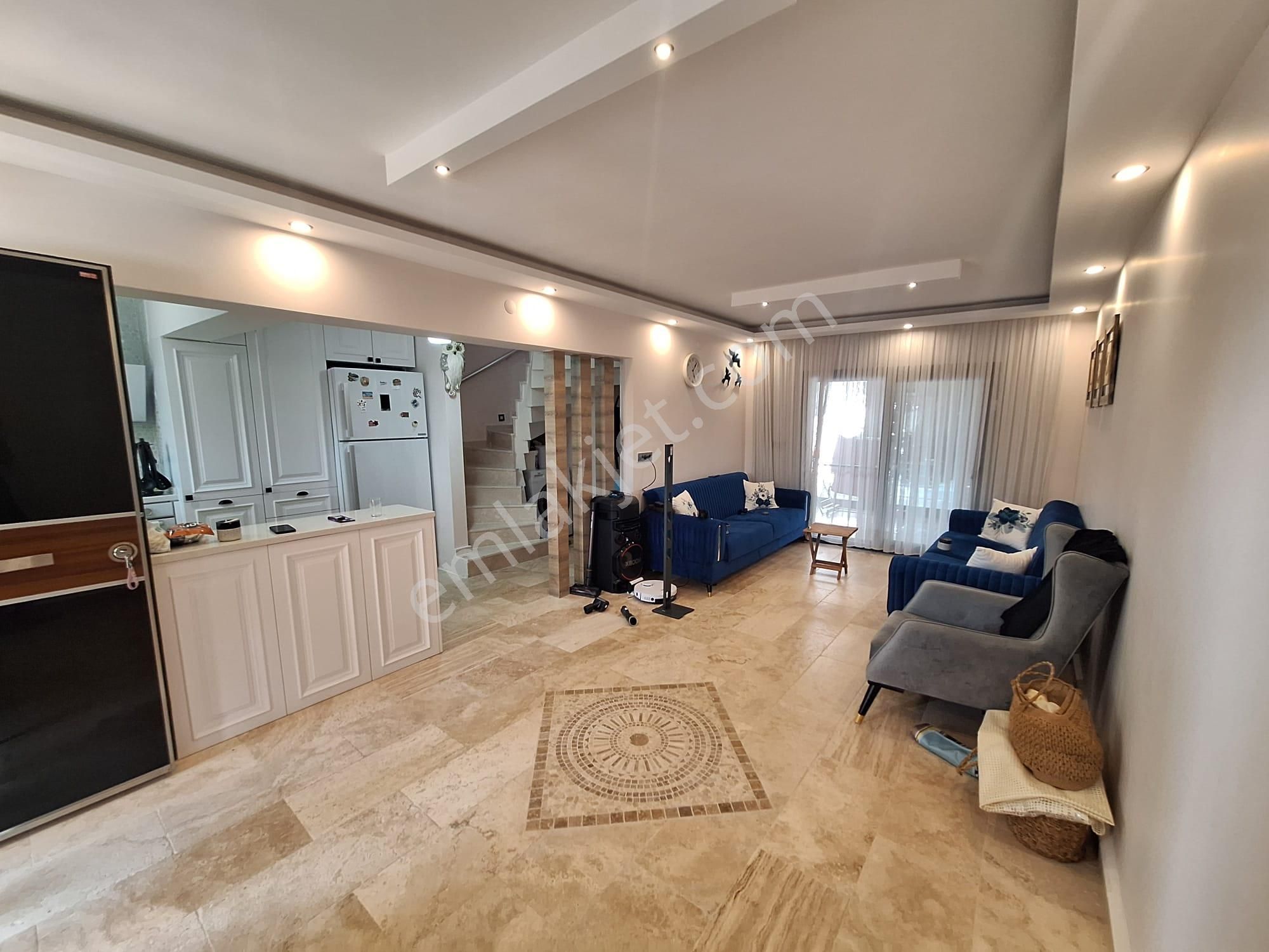 Denize Yakın, Doğa Manzaralı 3+1 Masrafsız Villa! - Görsel 12