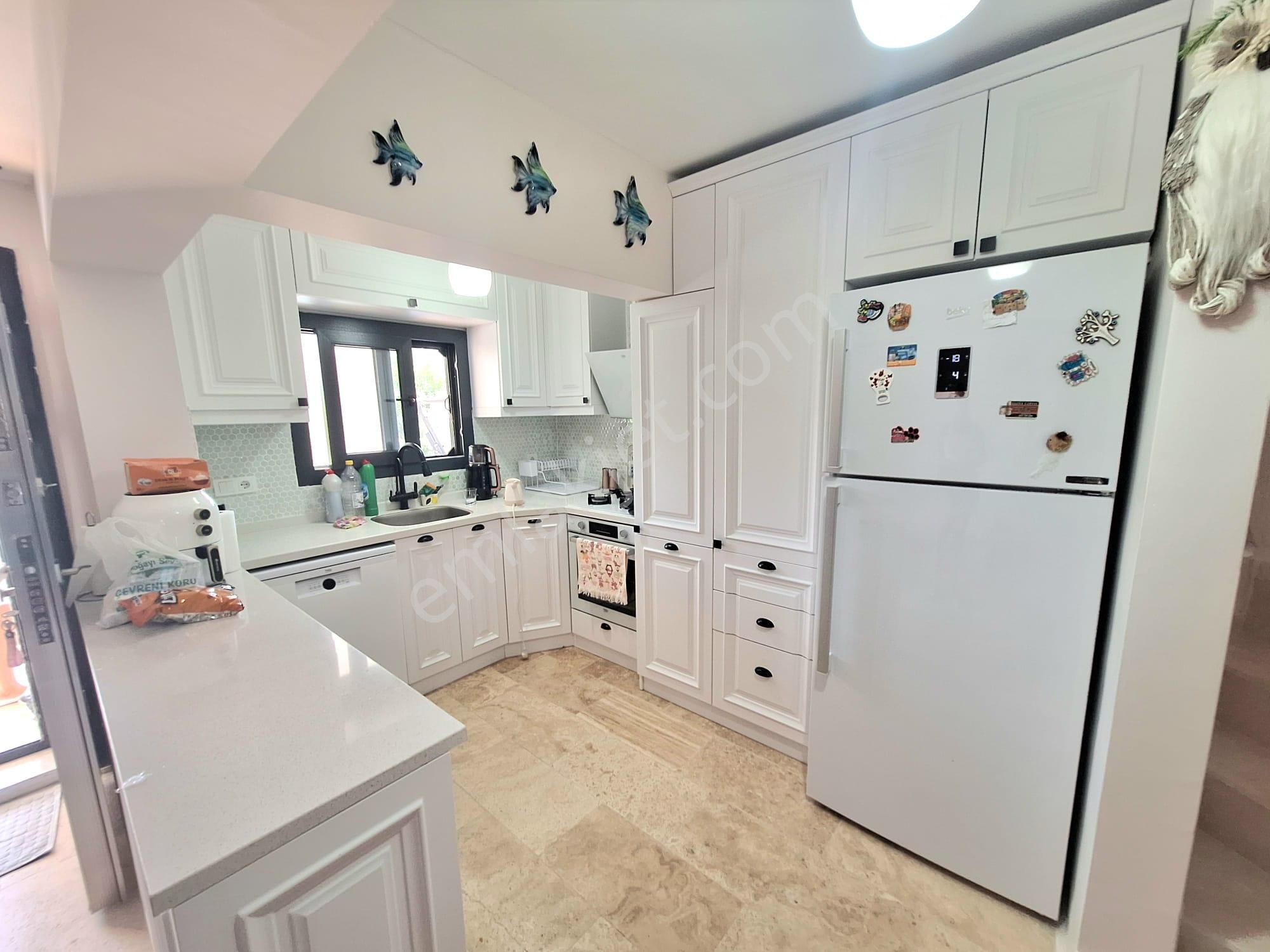 Denize Yakın, Doğa Manzaralı 3+1 Masrafsız Villa! - Görsel 14