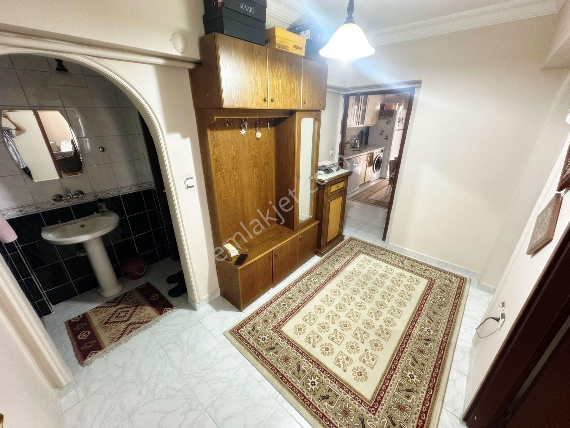 Relax'tan Ayvalı Merkez De Bagımsız Orta Kt Mantlomalı 3+1 Kacmz - Görsel 19