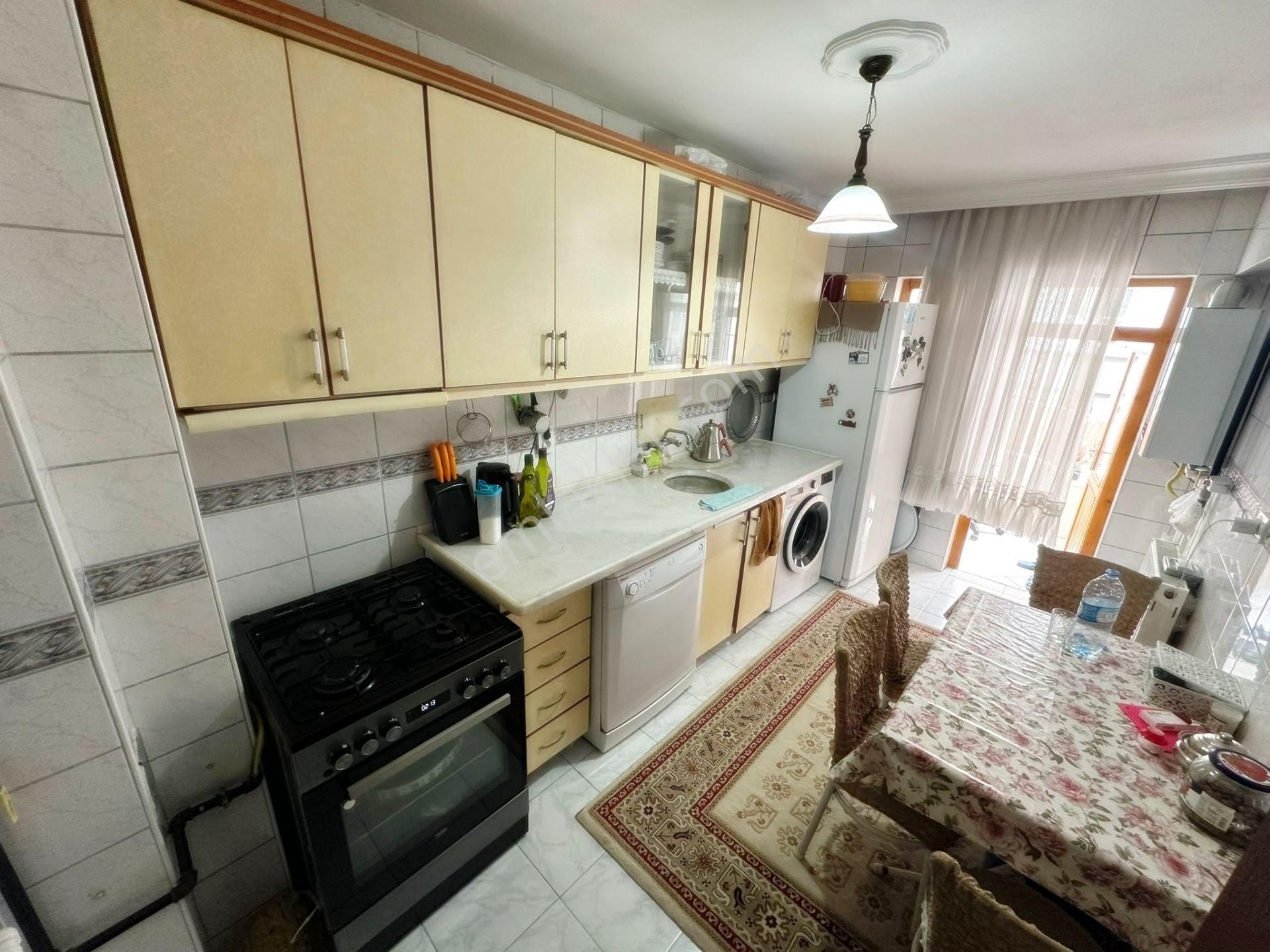 Relax'tan Ayvalı Merkez De Bagımsız Orta Kt Mantlomalı 3+1 Kacmz - Görsel 2