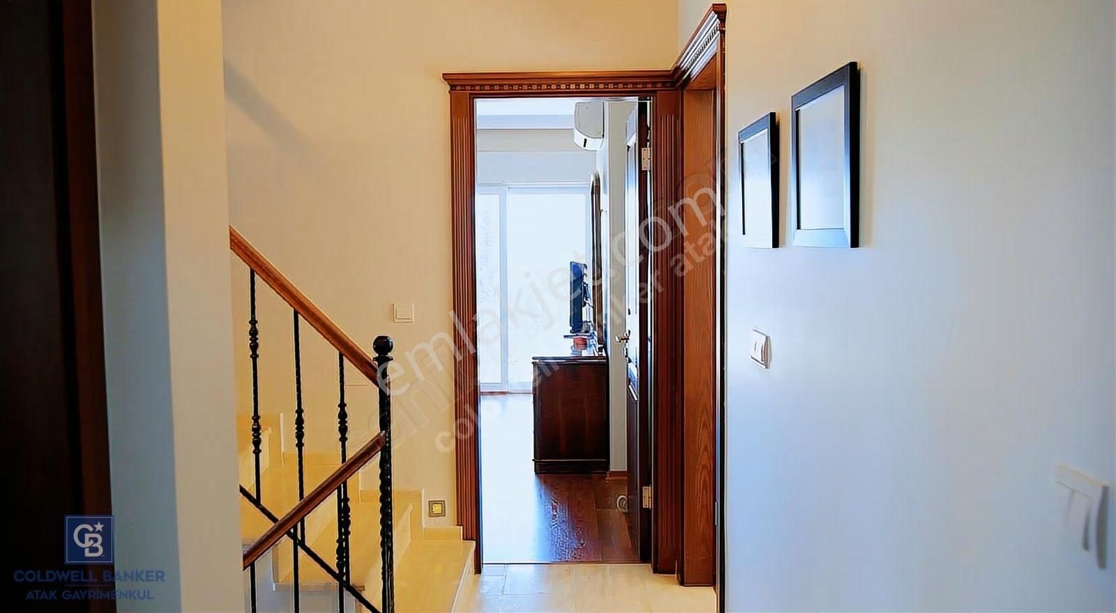 Urla Çeşmealtında Satılık Müstakil Havuzlu Villa - Görsel 30