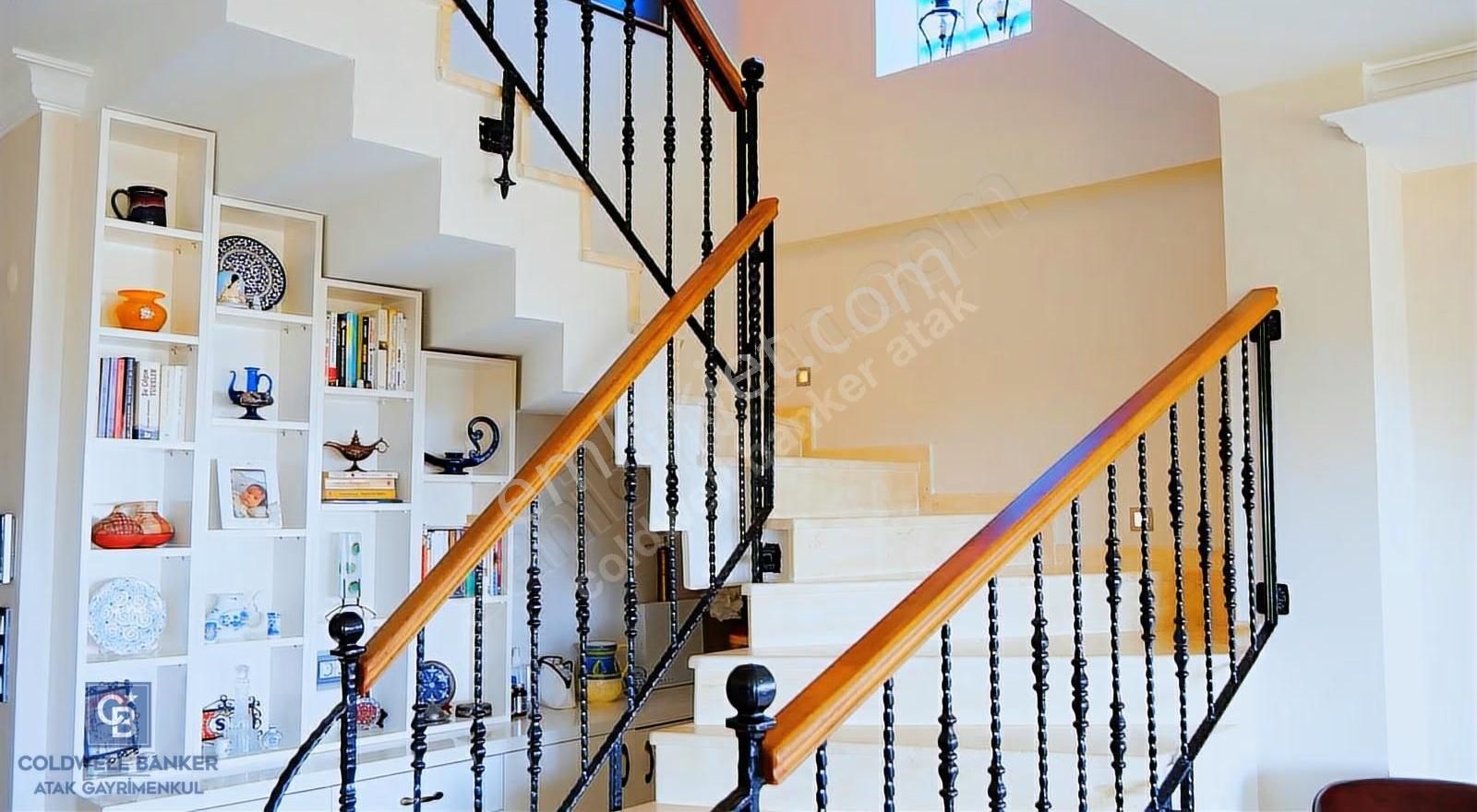 Urla Çeşmealtında Satılık Müstakil Havuzlu Villa - Görsel 18