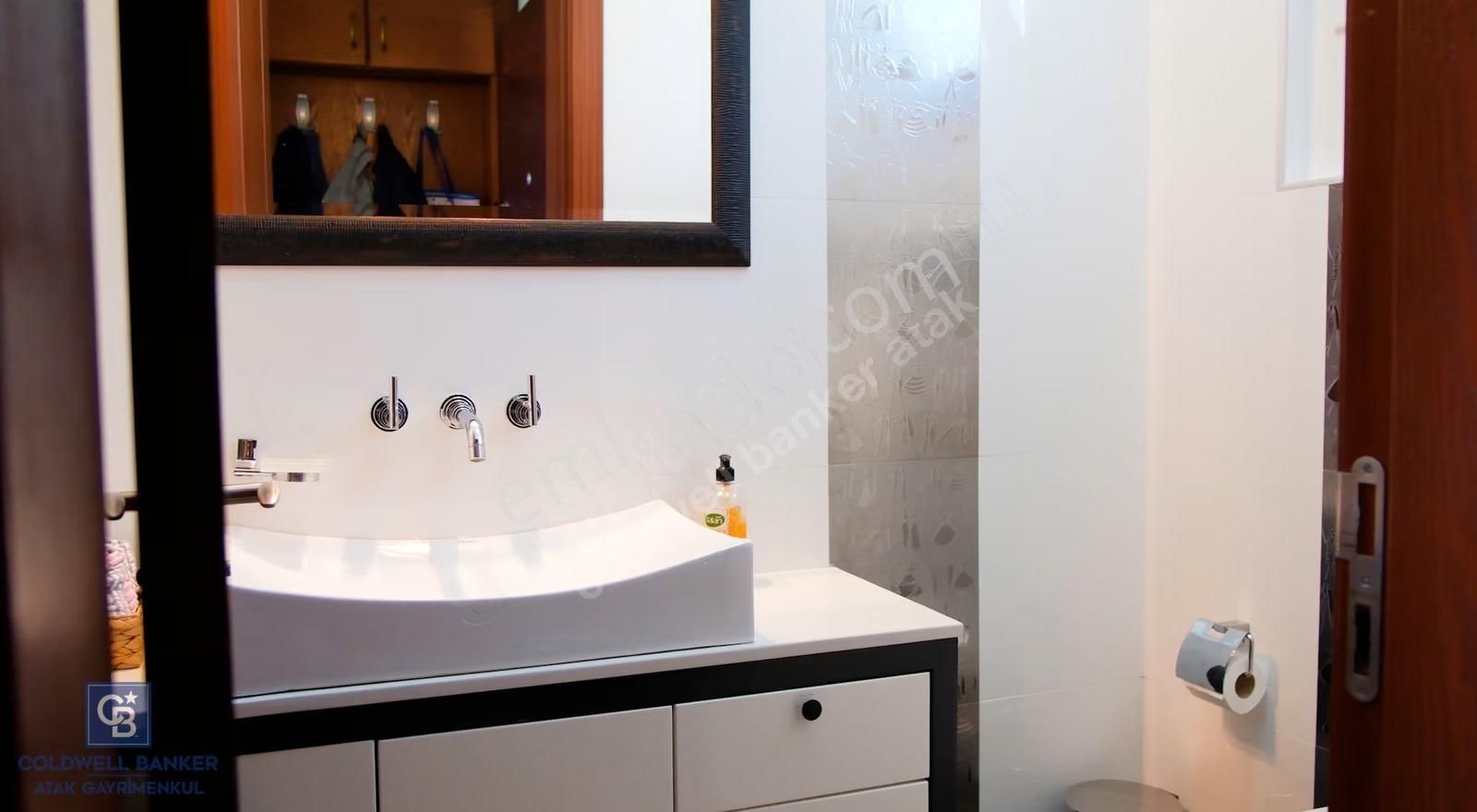 Urla Çeşmealtında Satılık Müstakil Havuzlu Villa - Görsel 33