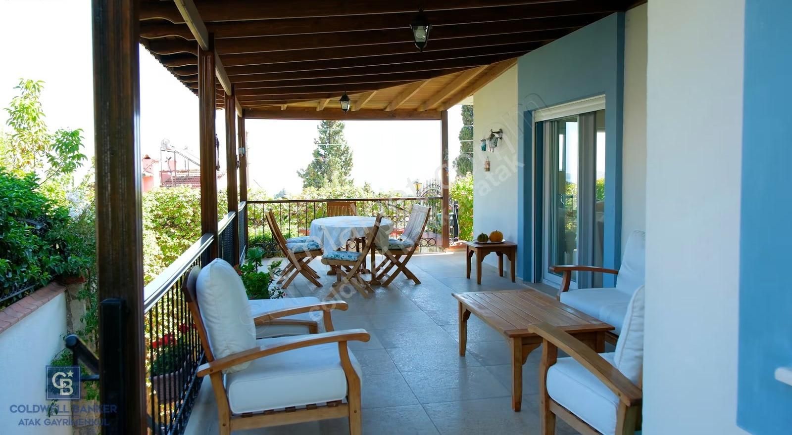 Urla Çeşmealtında Satılık Müstakil Havuzlu Villa - Görsel 3