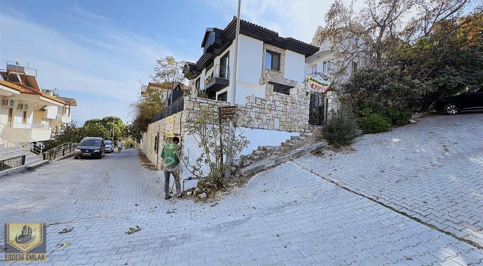 Datça İskele Merkezde Deniz Manzaralı Villa - Görsel 33