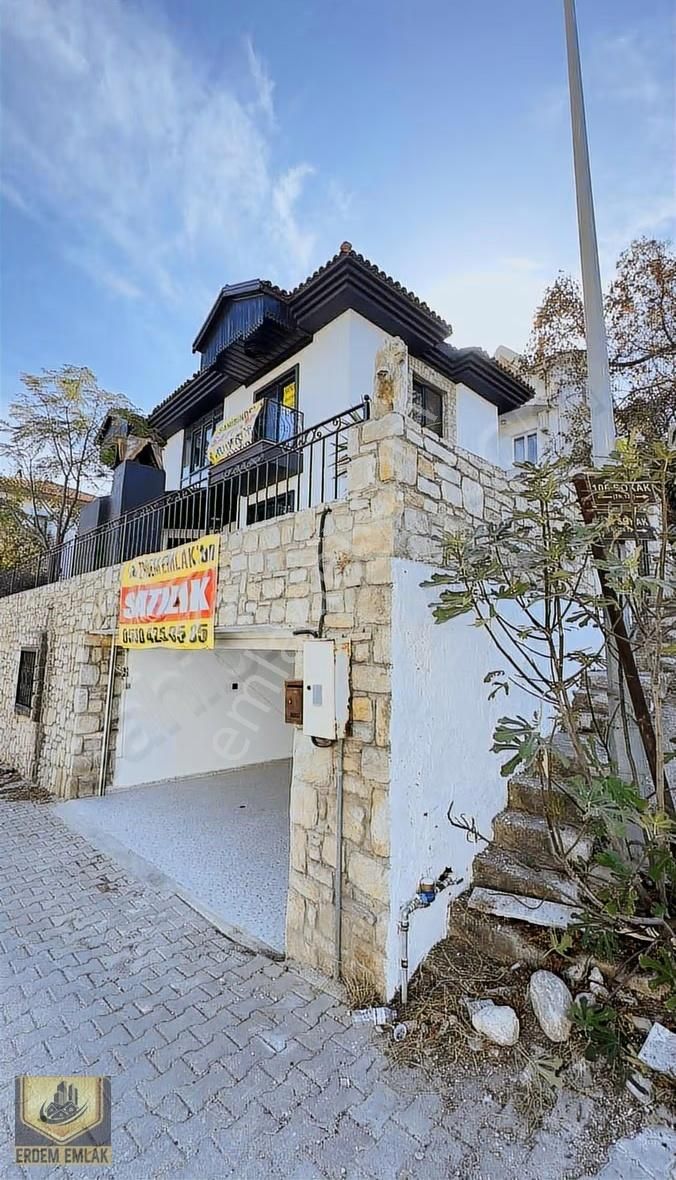 Datça İskele Merkezde Deniz Manzaralı Villa - Görsel 30