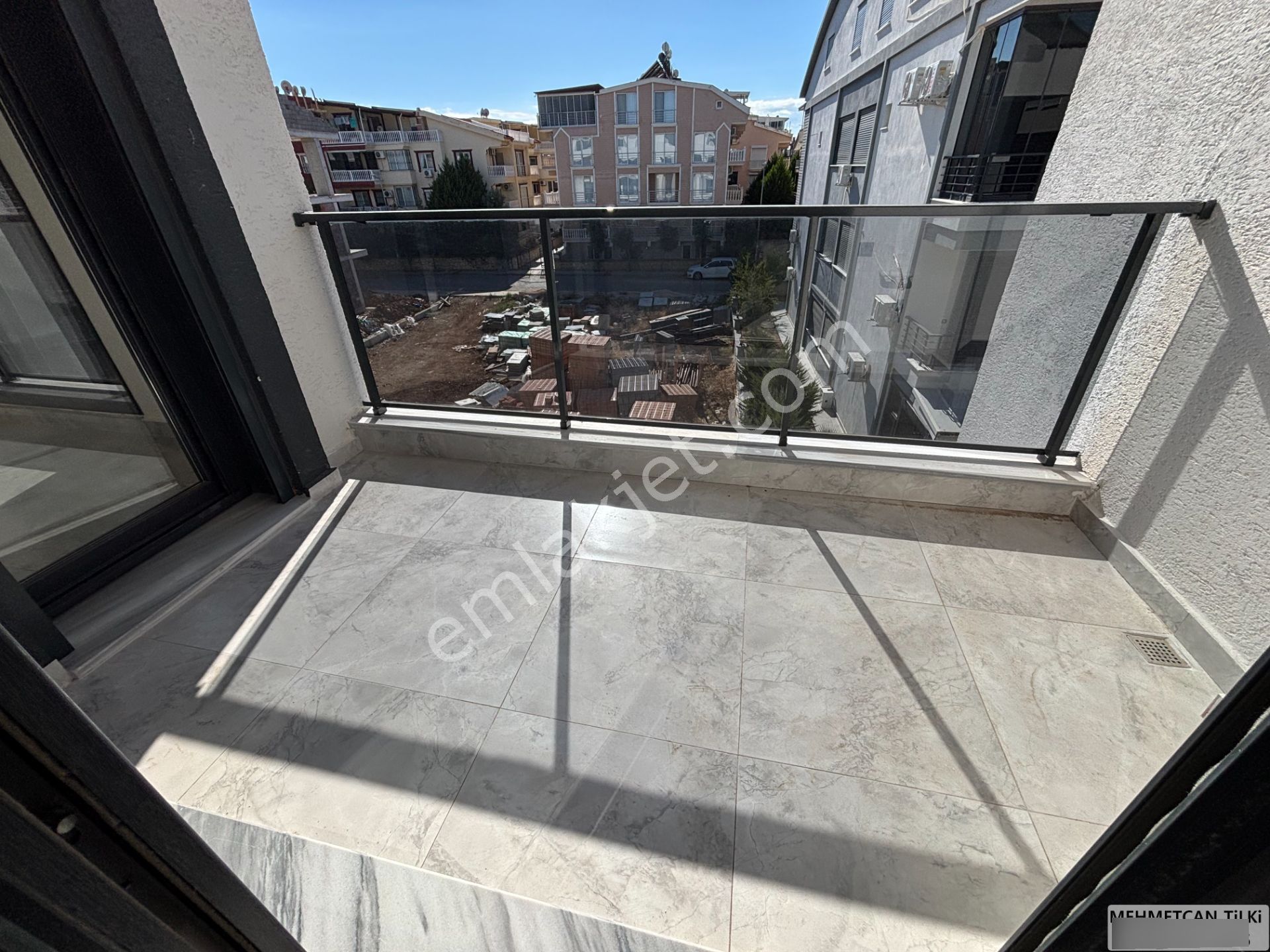 Altınkum Sahiline 500 Metre Havuzlu Sitede Satılık 3+1 Dubleks - Görsel 9