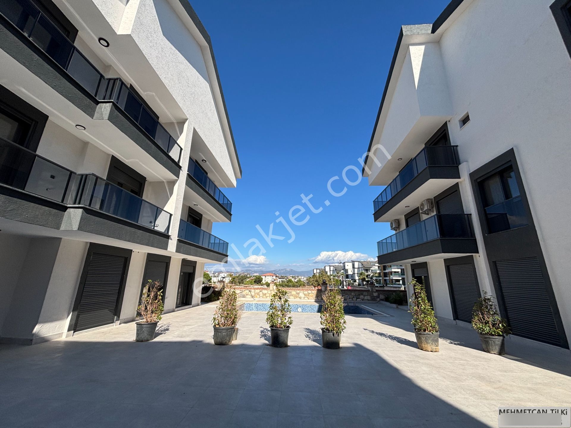 Altınkum Sahiline 500 Metre Havuzlu Sitede Satılık 3+1 Dubleks - Görsel 28