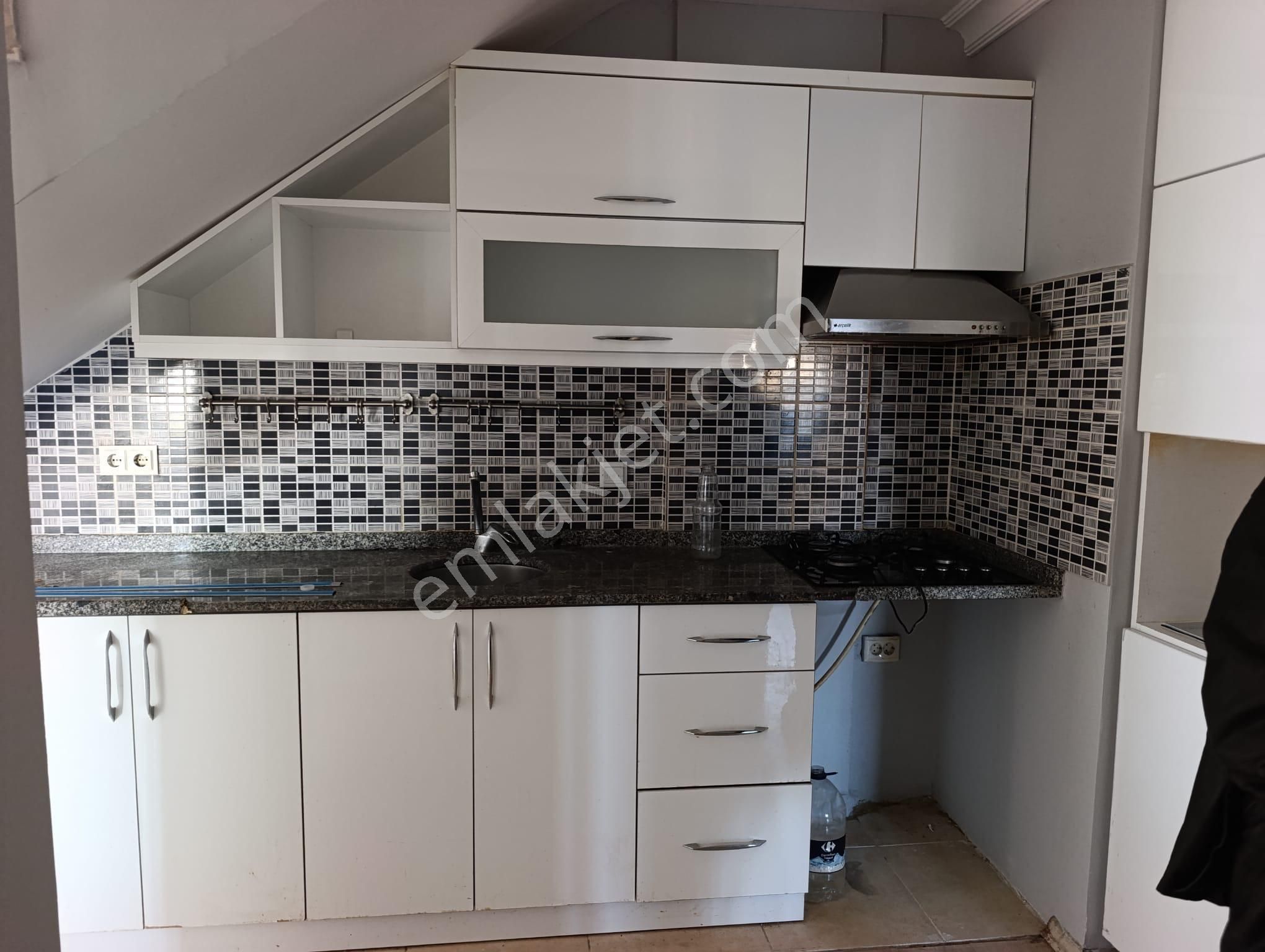 Çandarlı Merkezde Satılık 4+1dubleks - Görsel 5