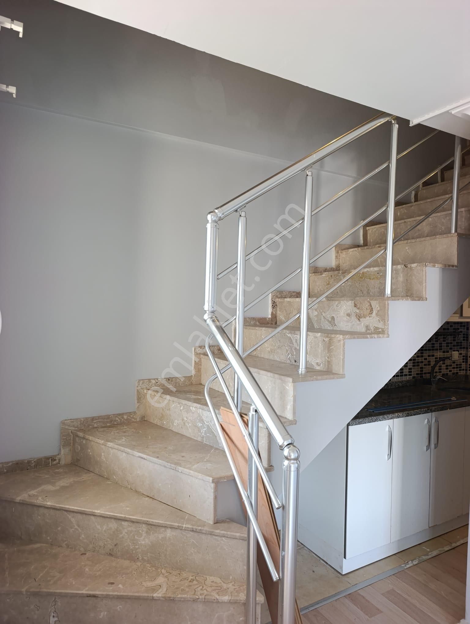 Çandarlı Merkezde Satılık 4+1dubleks - Görsel 27