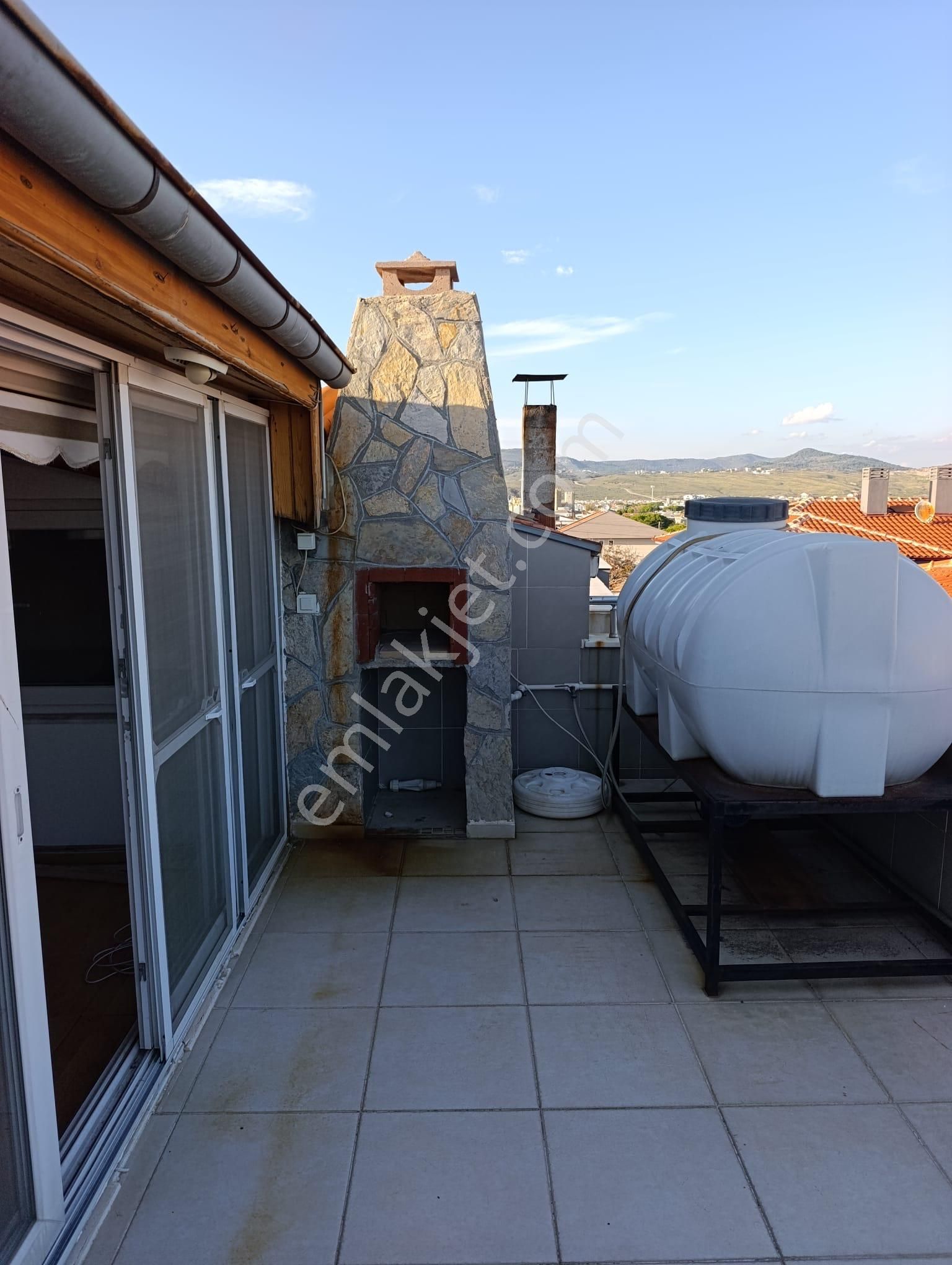 Çandarlı Merkezde Satılık 4+1dubleks - Görsel 2