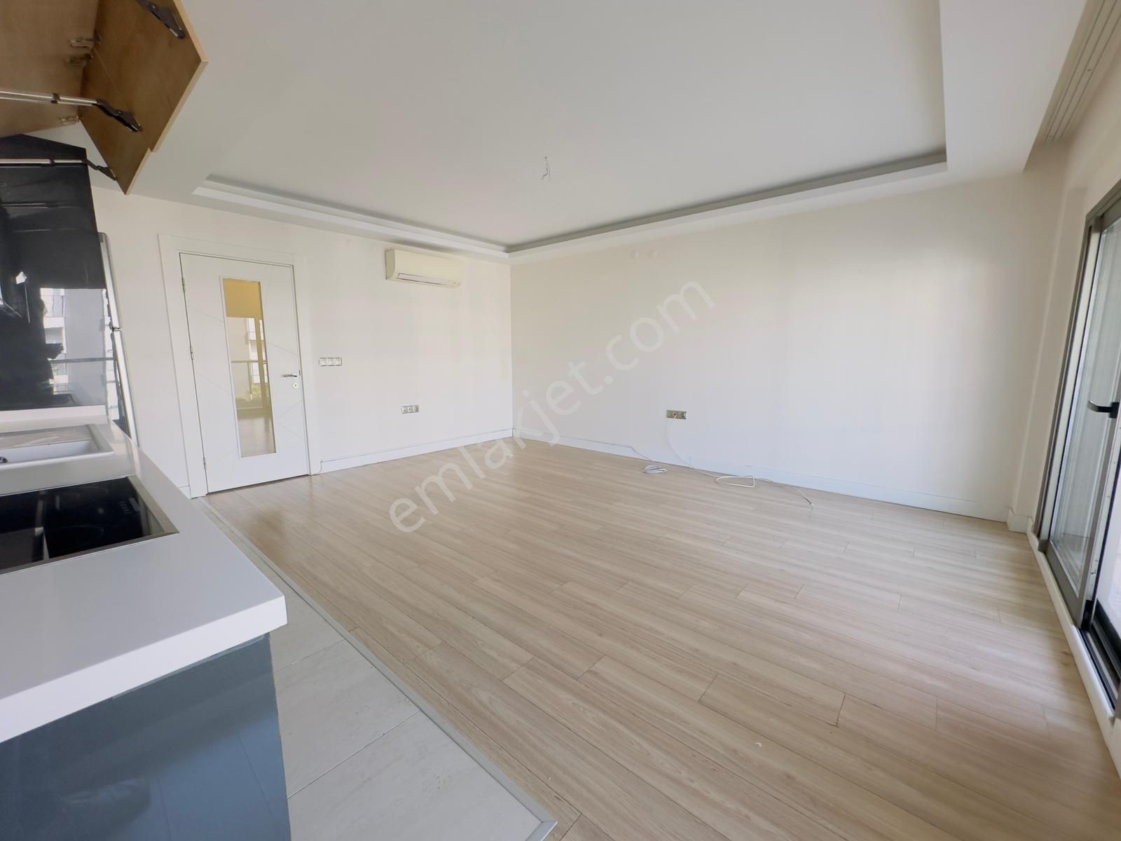 Karşıyaka Bostanlı Atakent Bivalvia Sitesinde 2+1 Satılık Daire - Görsel 12