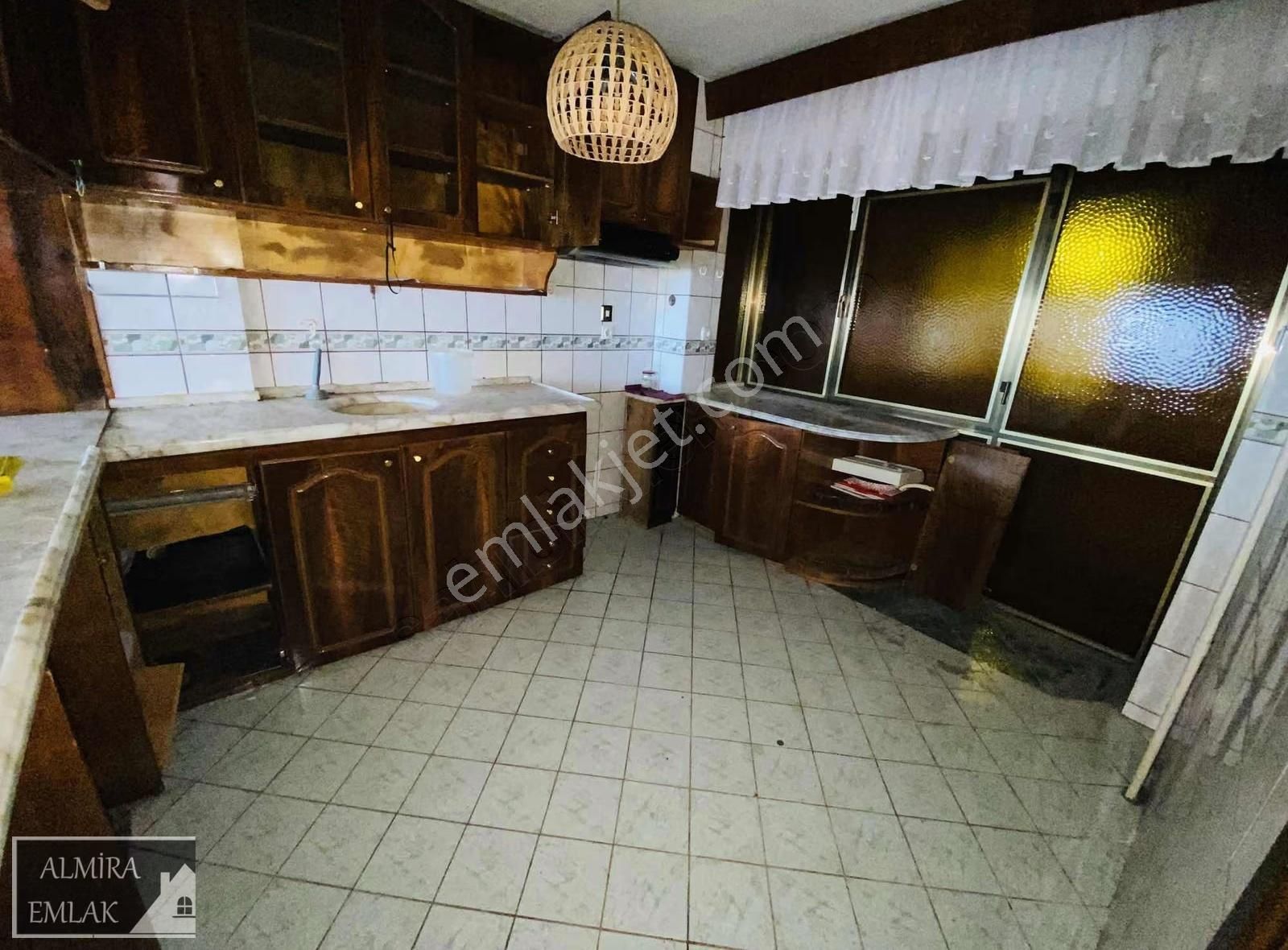 İnönü Cadde Üzeri Hakim Evlerinde 3+1 140m2 Ara Kat Çift Cephe - Görsel 28