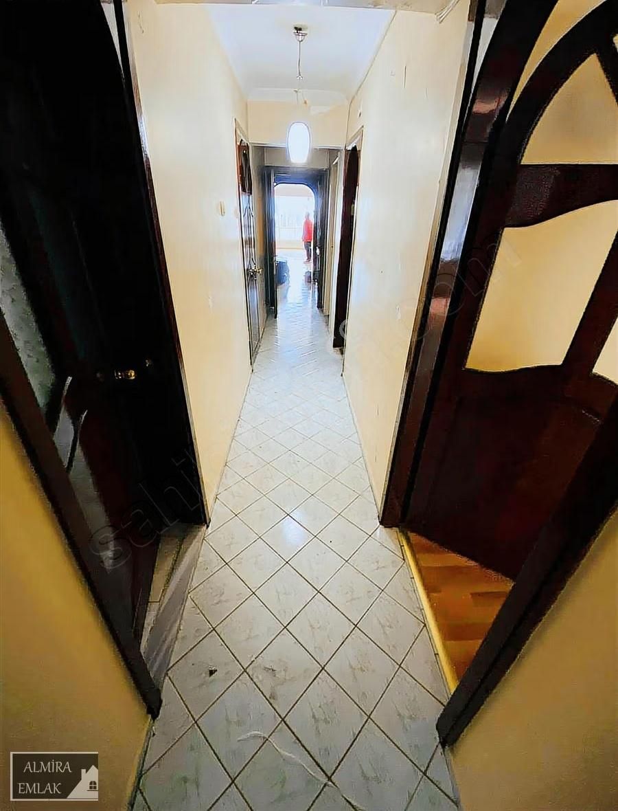 İnönü Cadde Üzeri Hakim Evlerinde 3+1 140m2 Ara Kat Çift Cephe - Görsel 31