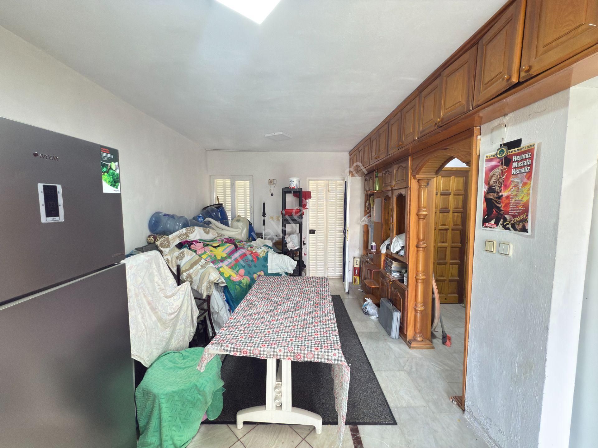 Site İçerisinde Havuzlu Köşe Konumlu Satılık Yazlık - Görsel 9