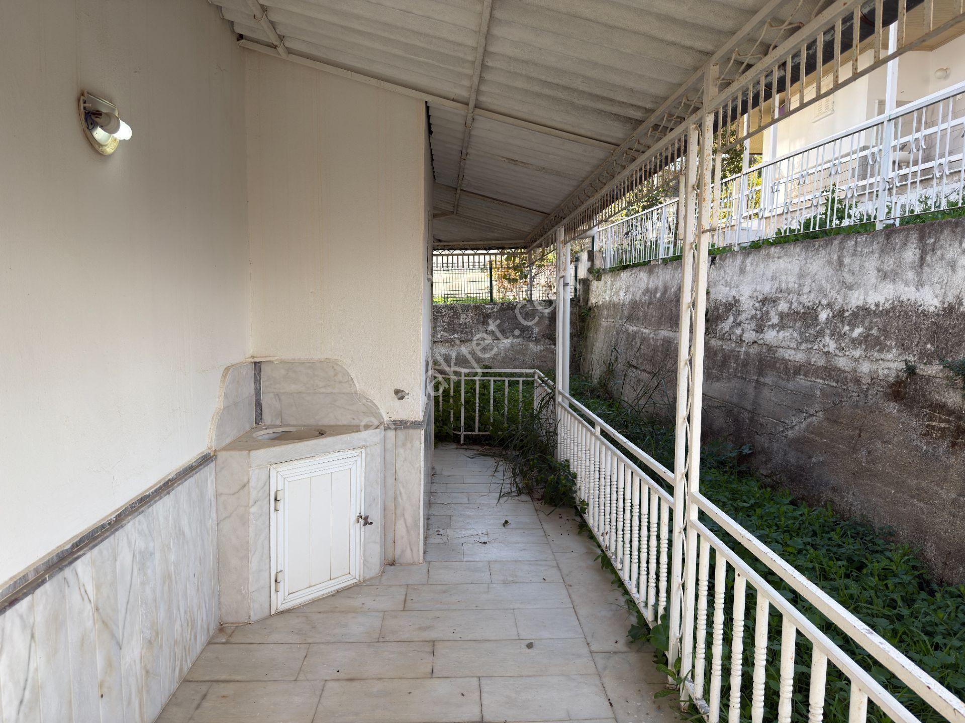 Site İçerisinde Havuzlu Köşe Konumlu Satılık Yazlık - Görsel 18