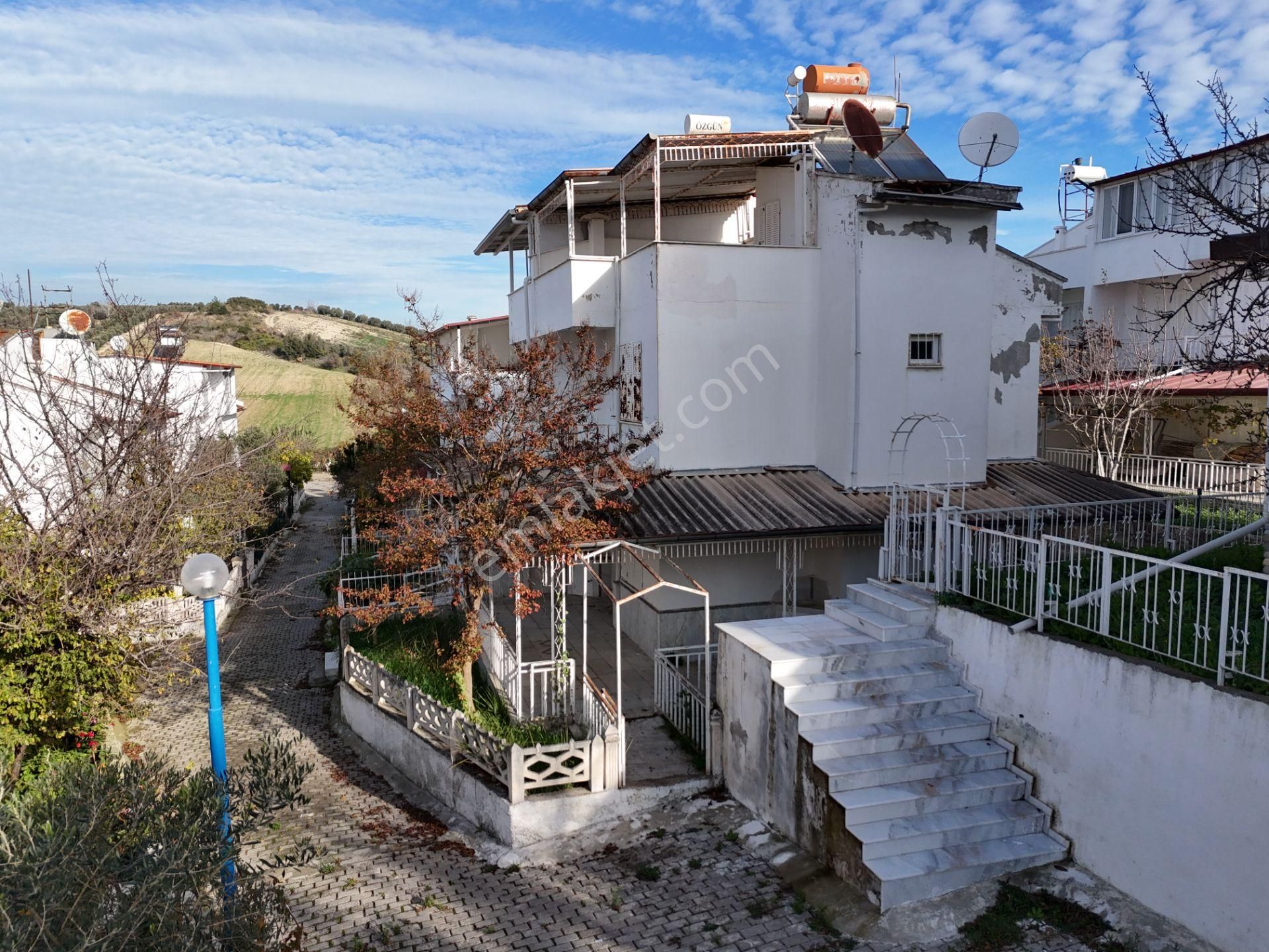 Site İçerisinde Havuzlu Köşe Konumlu Satılık Yazlık - Görsel 3